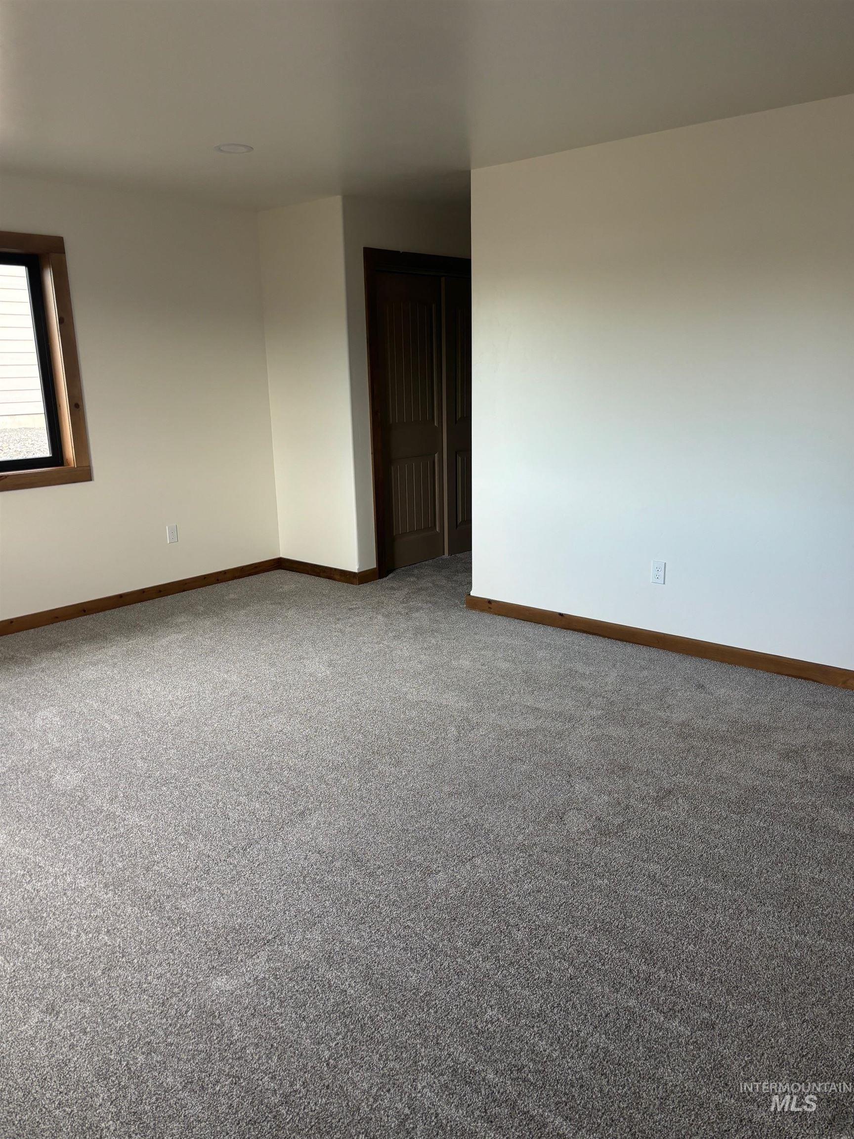 2213 Powers Drive Property Photo 26