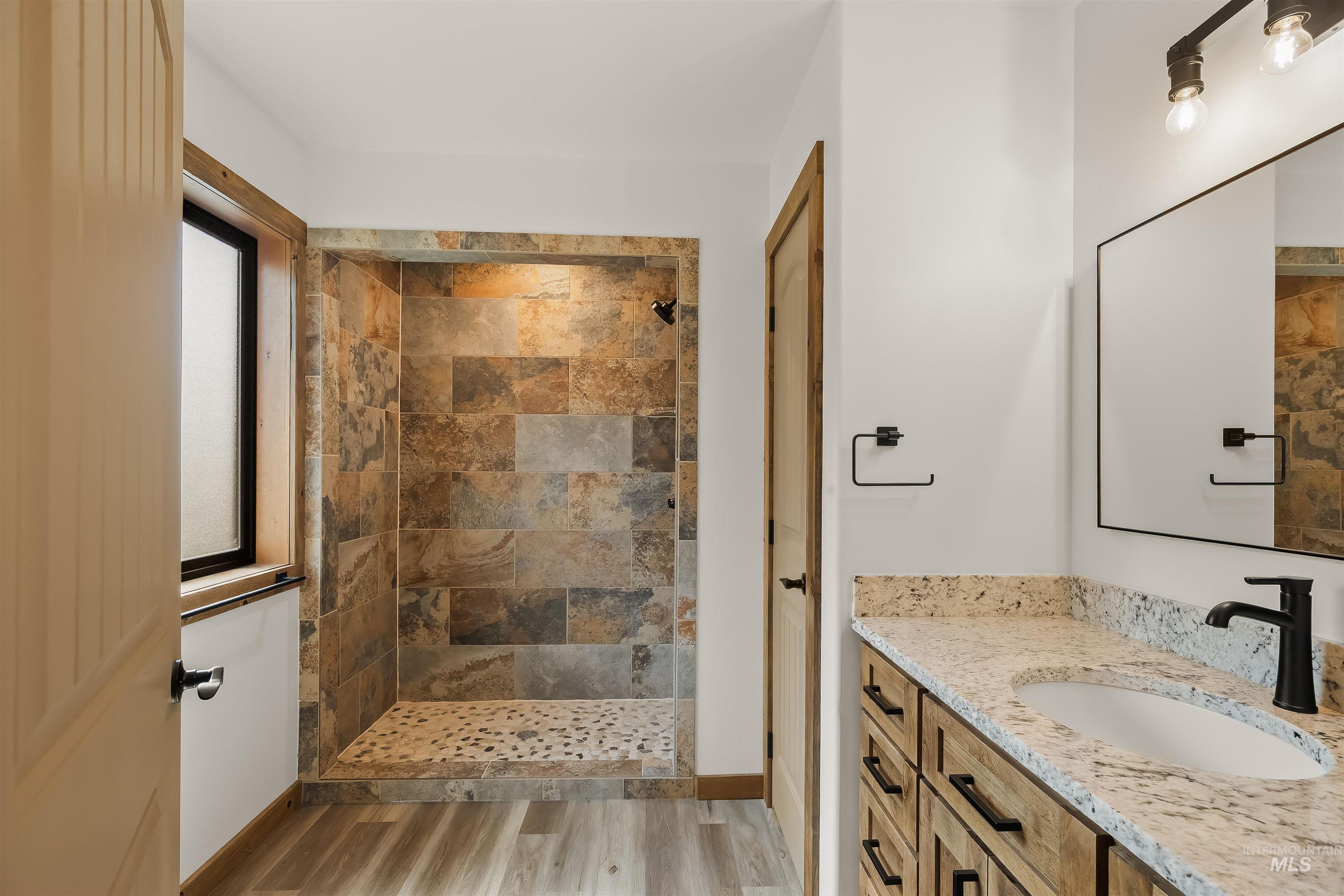 2213 Powers Drive Property Photo 33