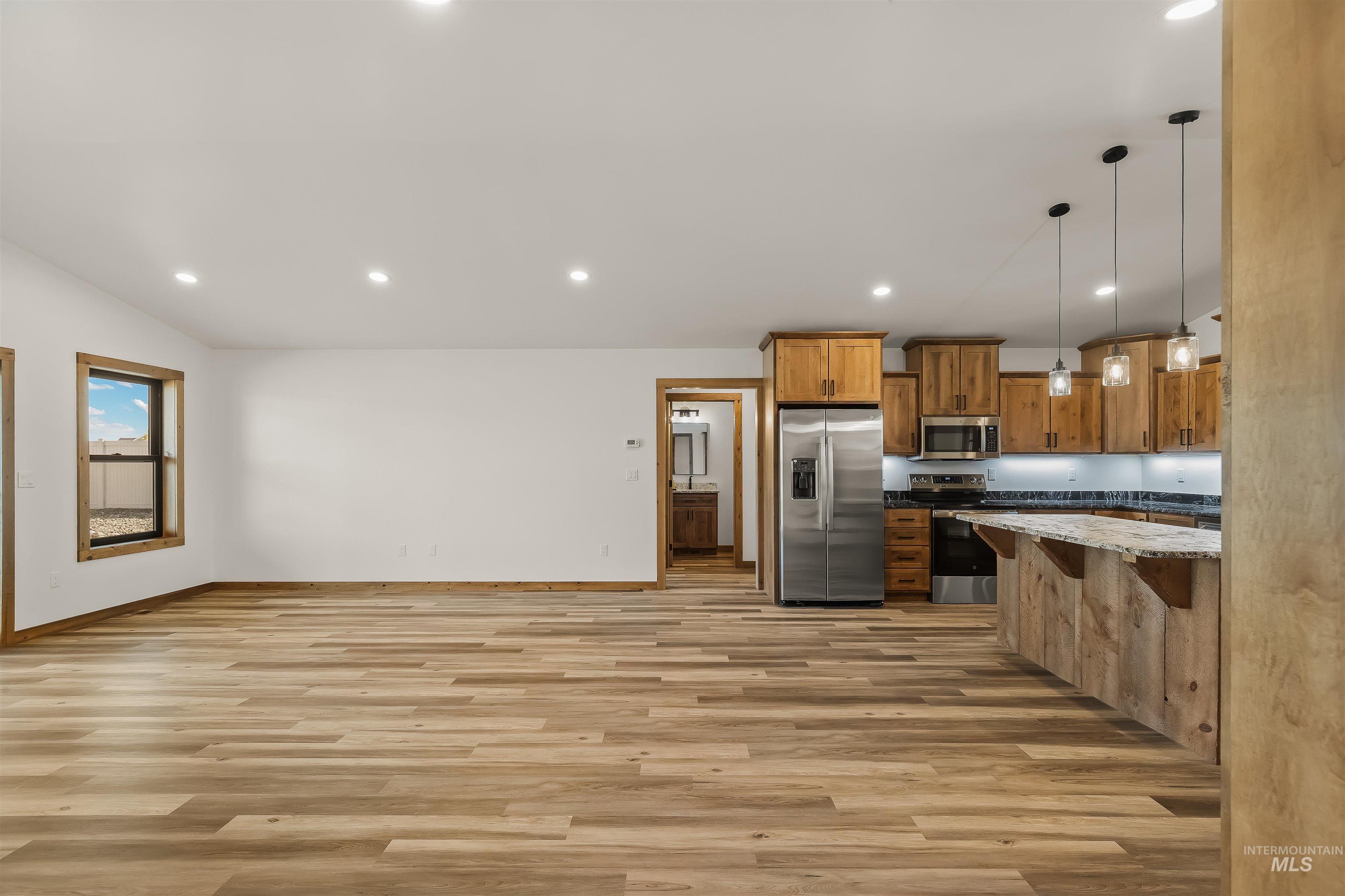 2213 Powers Drive Property Photo 40