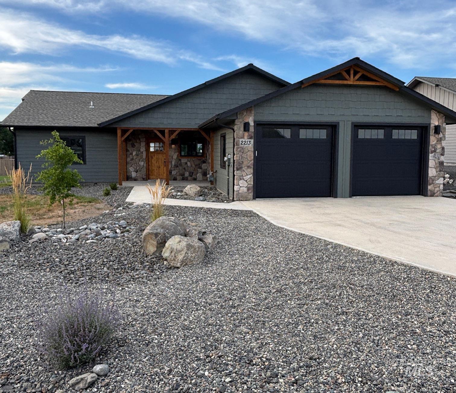 2213 Powers Drive Property Photo 42
