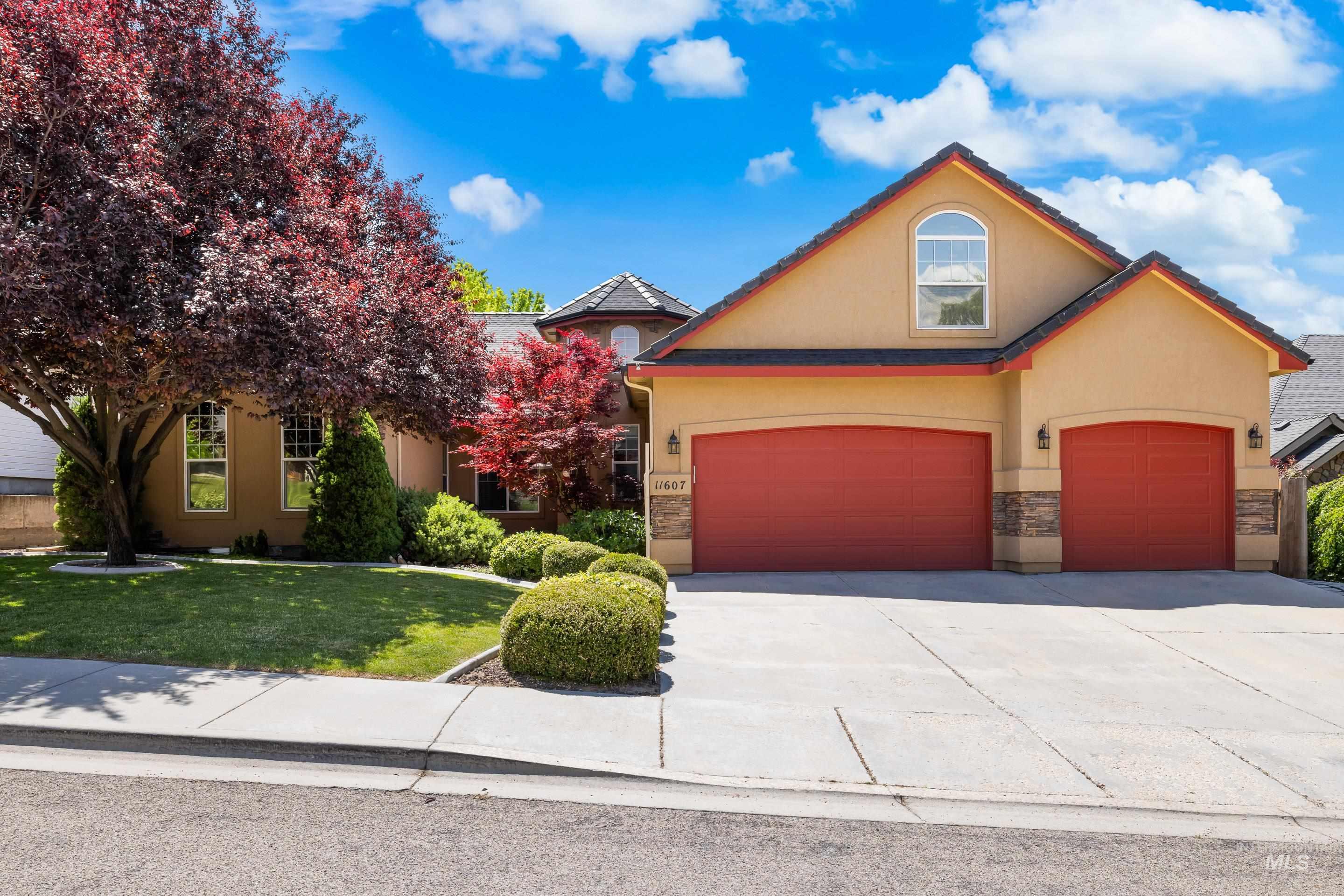 11607 W Raul St.