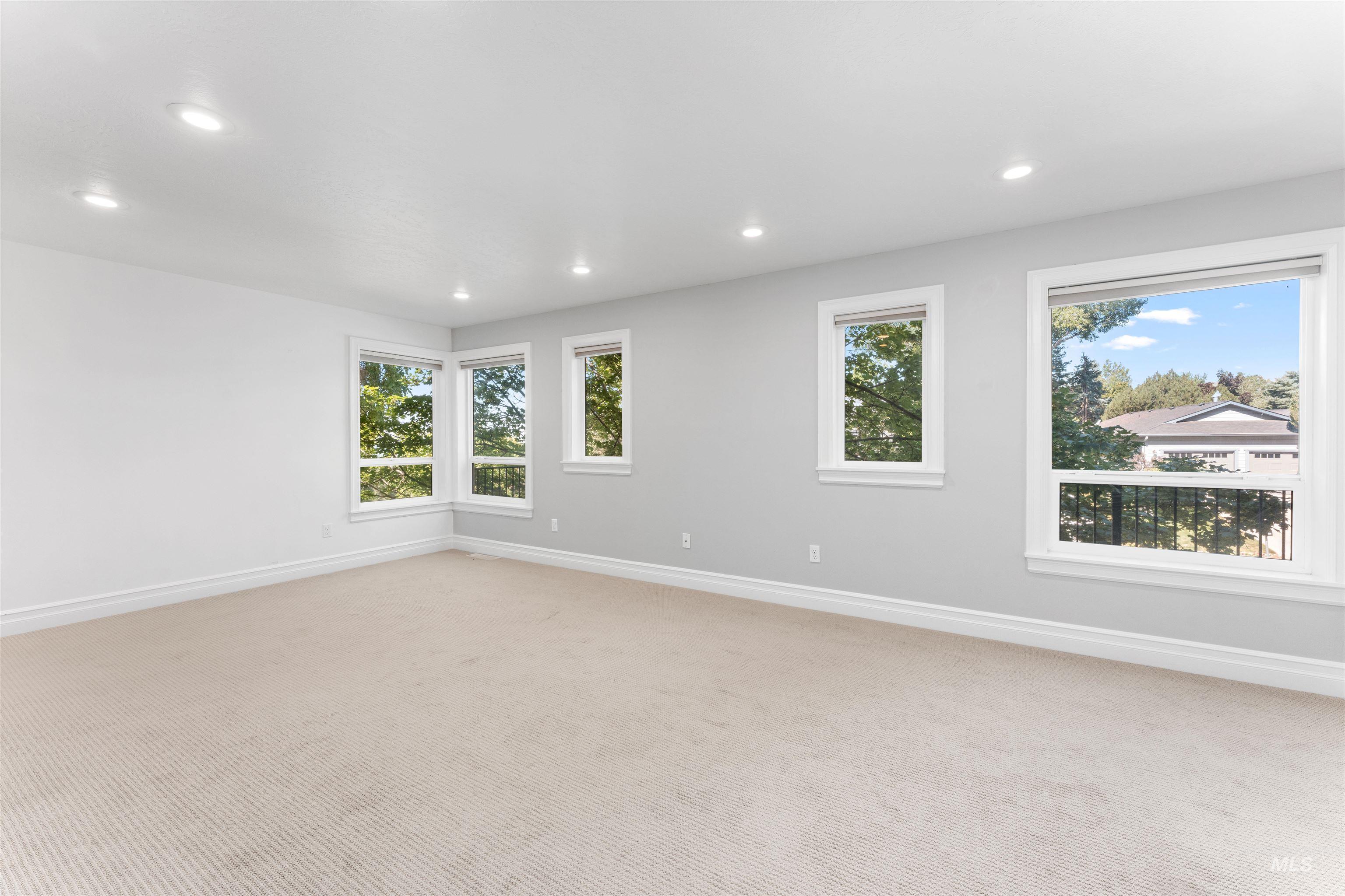 3668 N La Fontana Way Property Photo 19