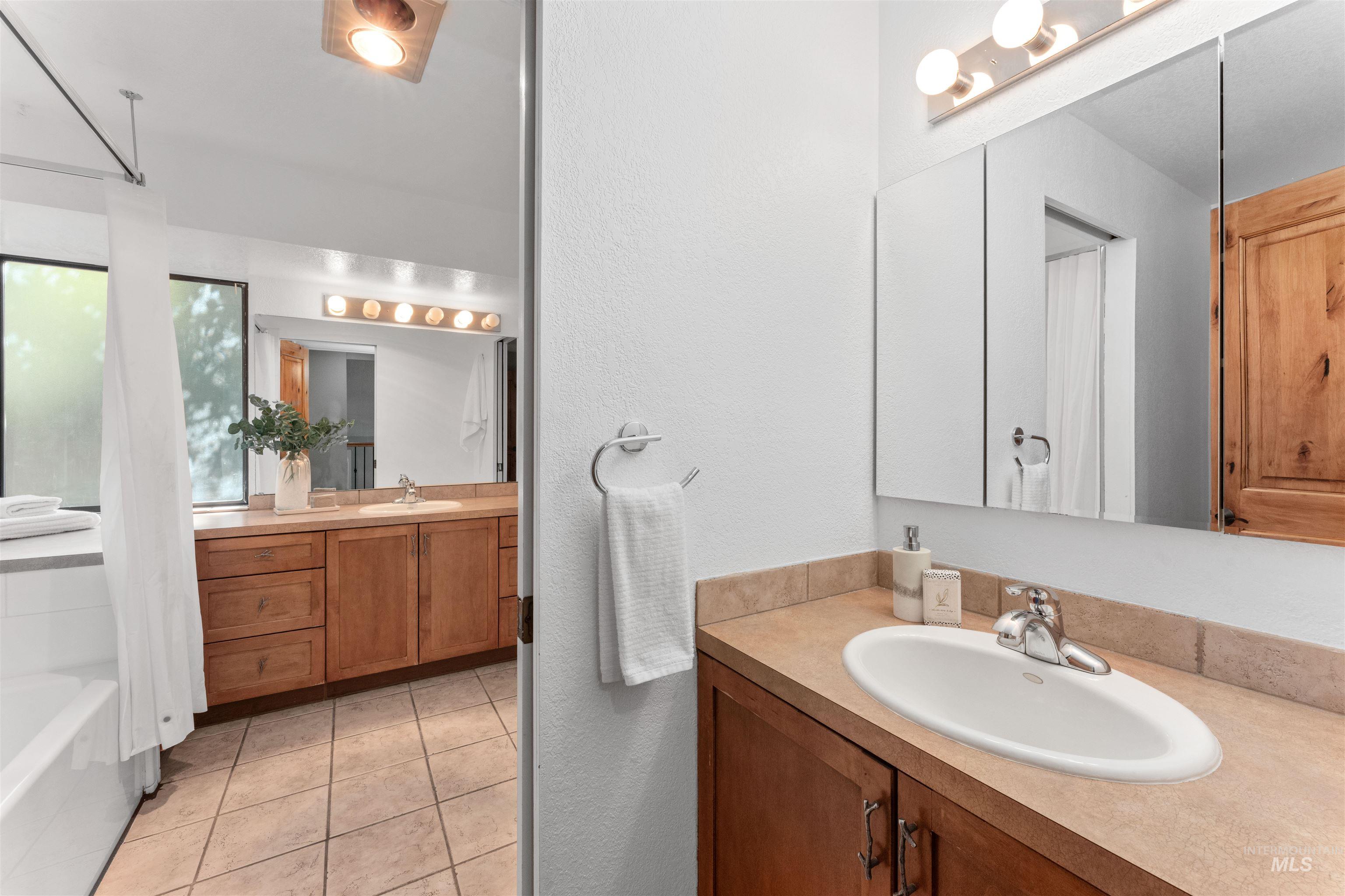 3668 N La Fontana Way Property Photo 35