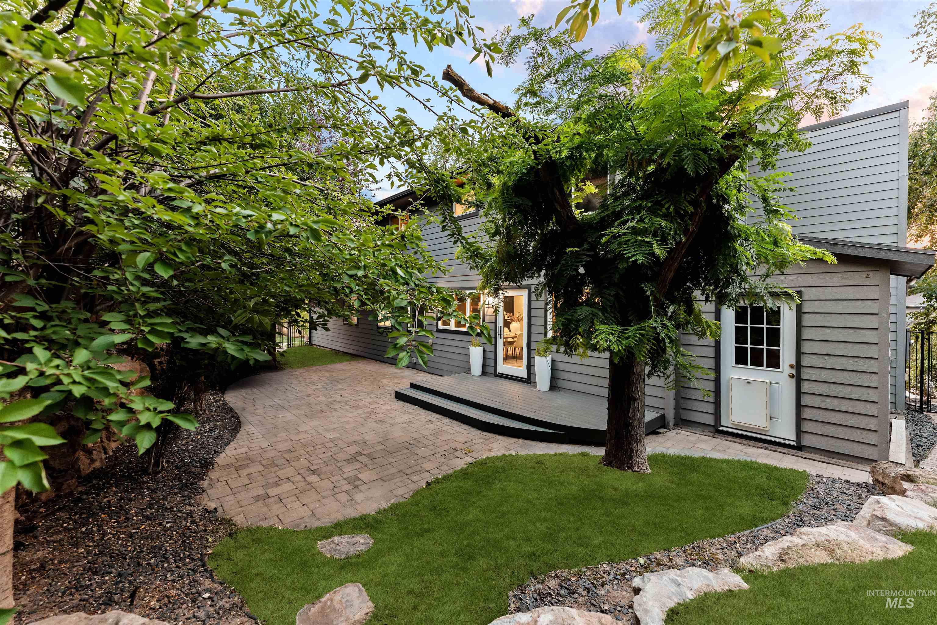 3668 N La Fontana Way Property Photo 36