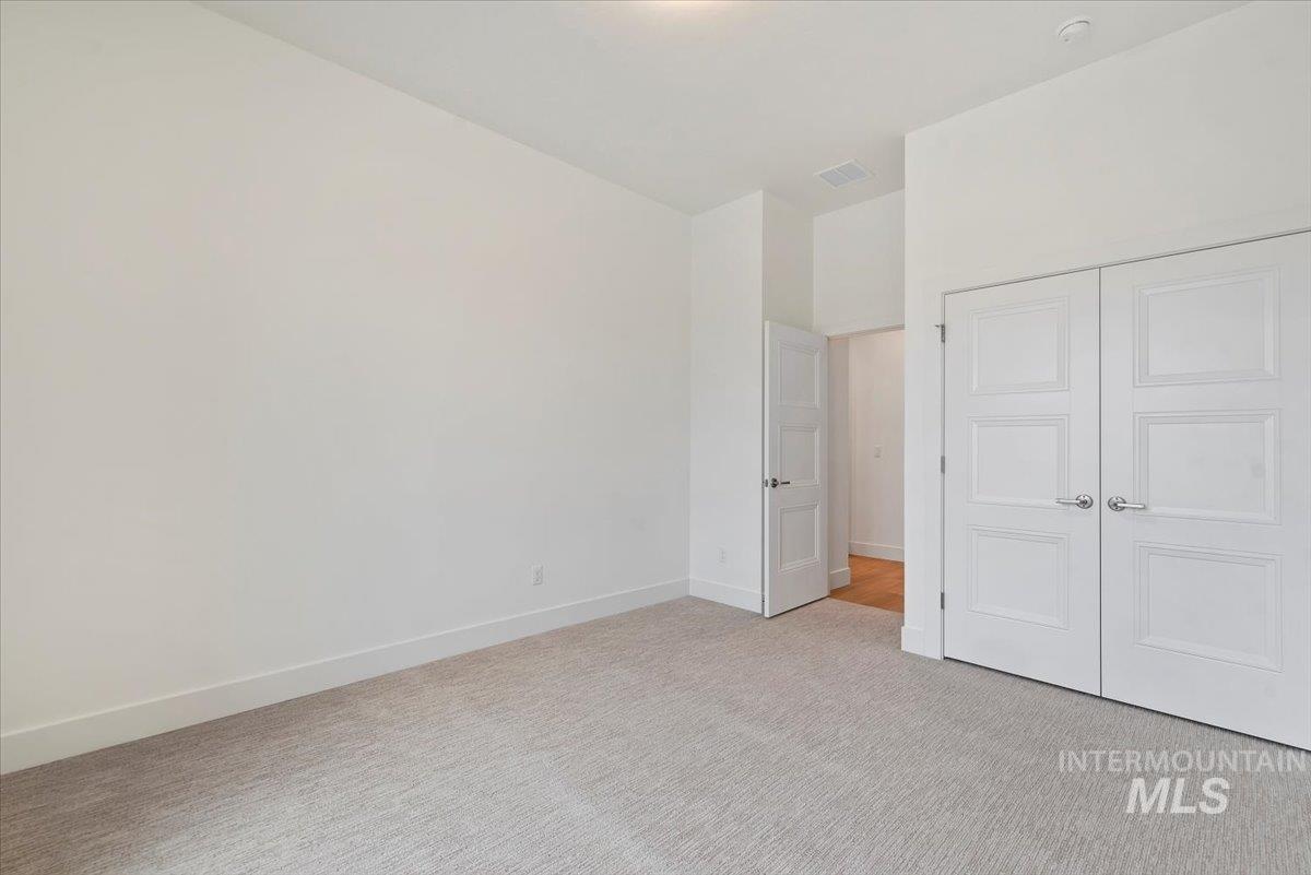 333 Mcneil Ave Property Photo 25