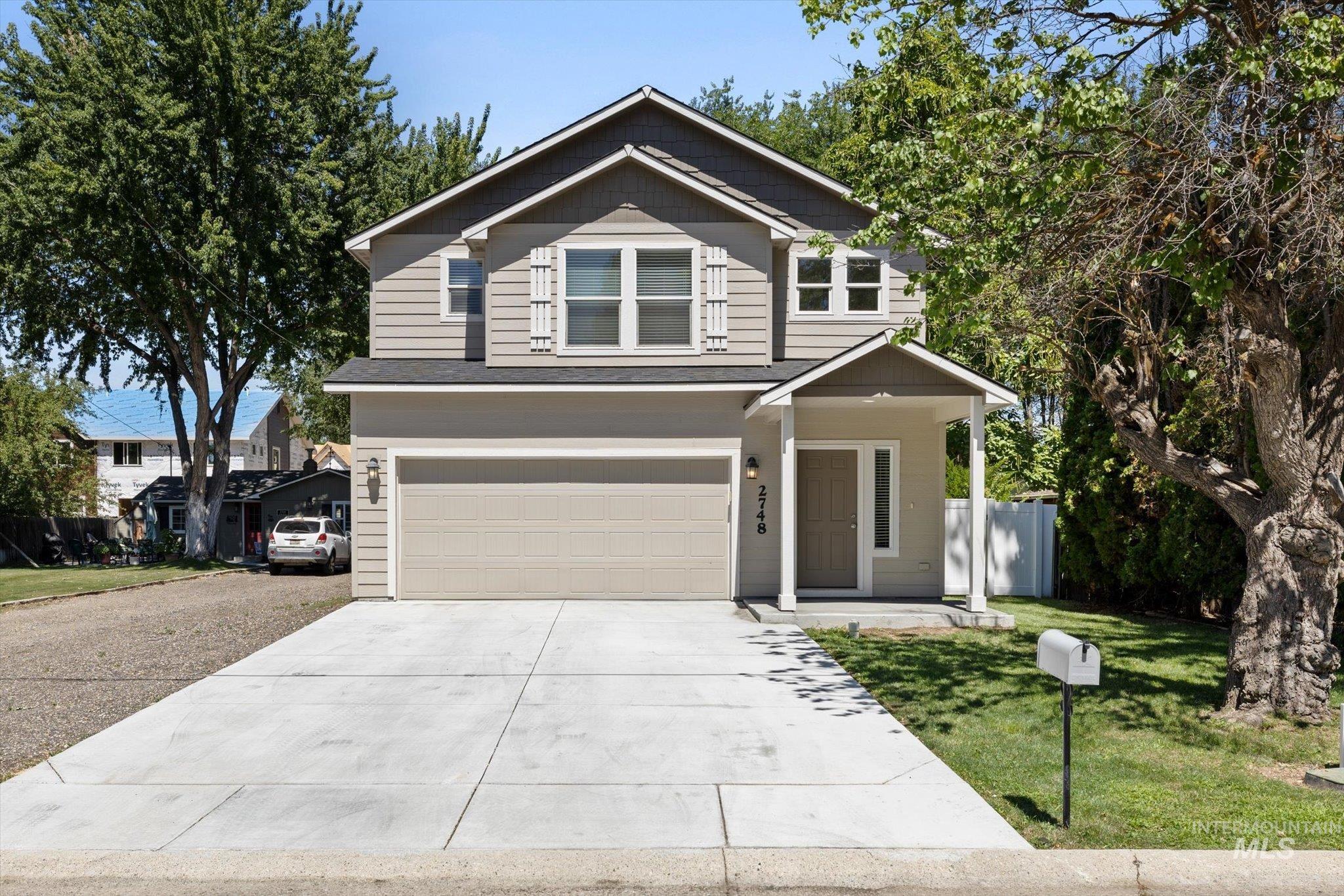 2748 W Lemhi St Property Photo 1
