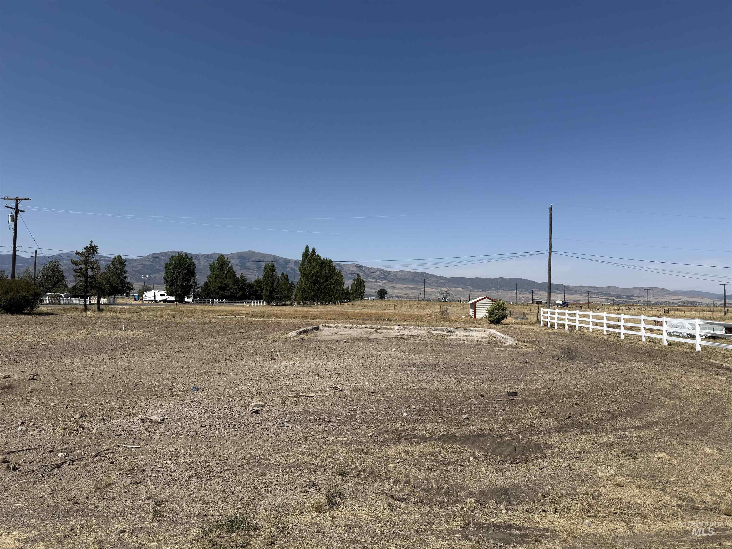 Tbd N 1st West Property Photo 1