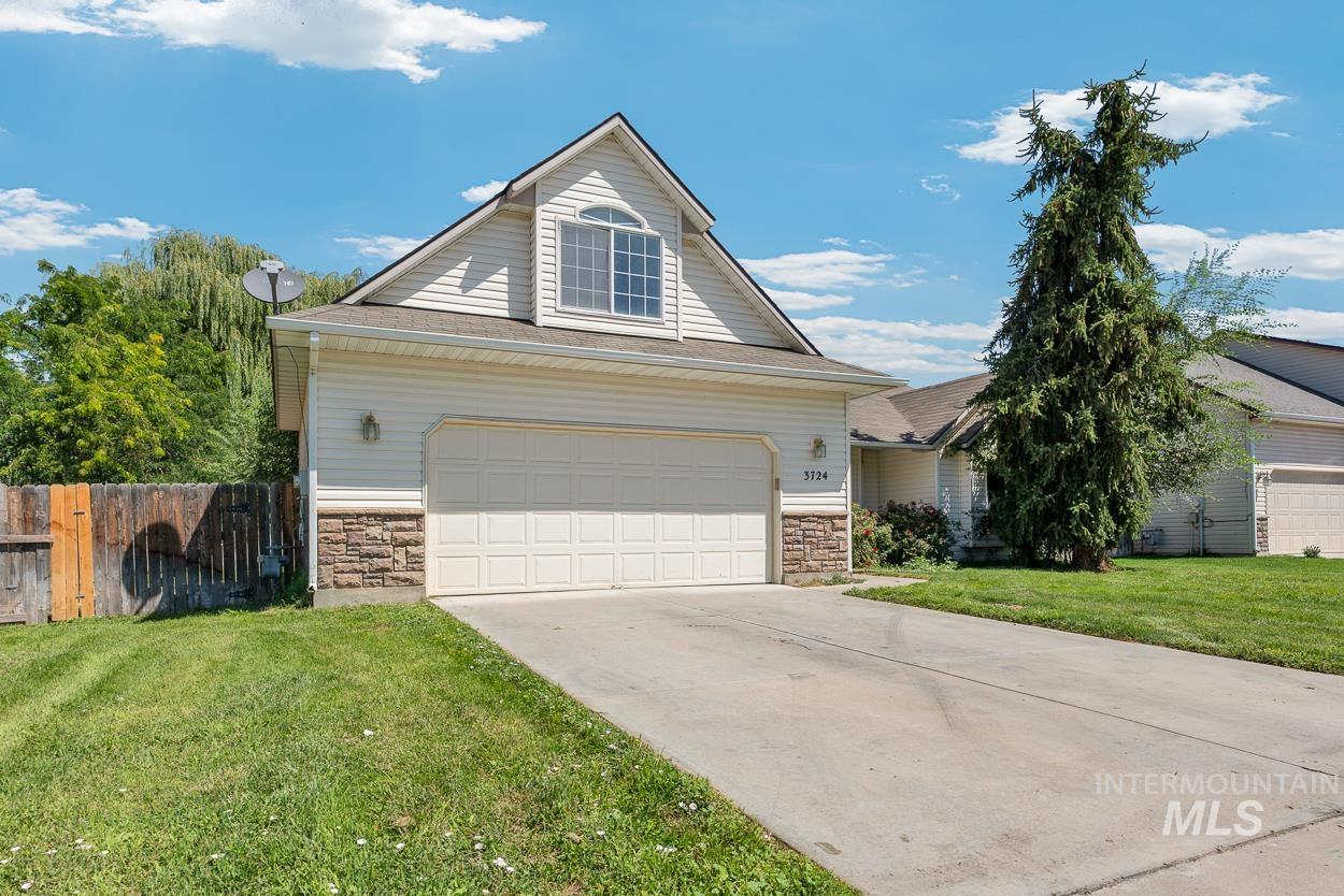 3724 E Emory