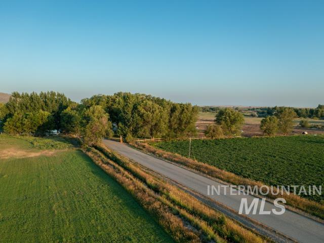 6891 W 2000 S Property Photo 10