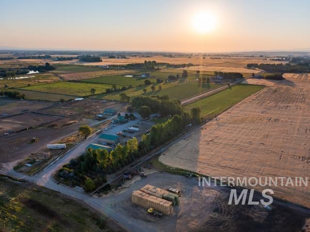 6891 W 2000 S Property Photo 12