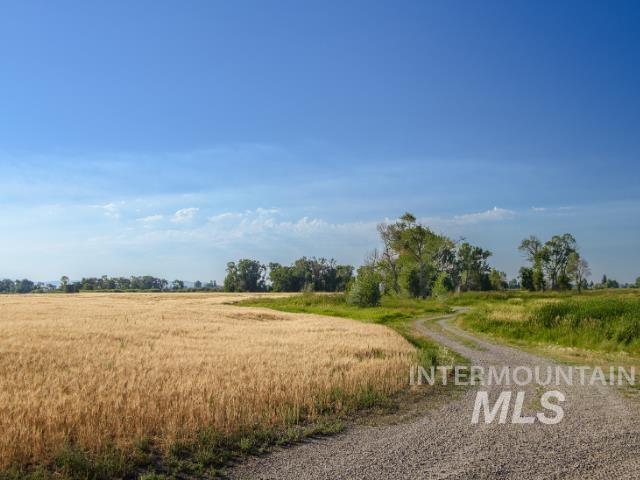 6891 W 2000 S Property Photo 22
