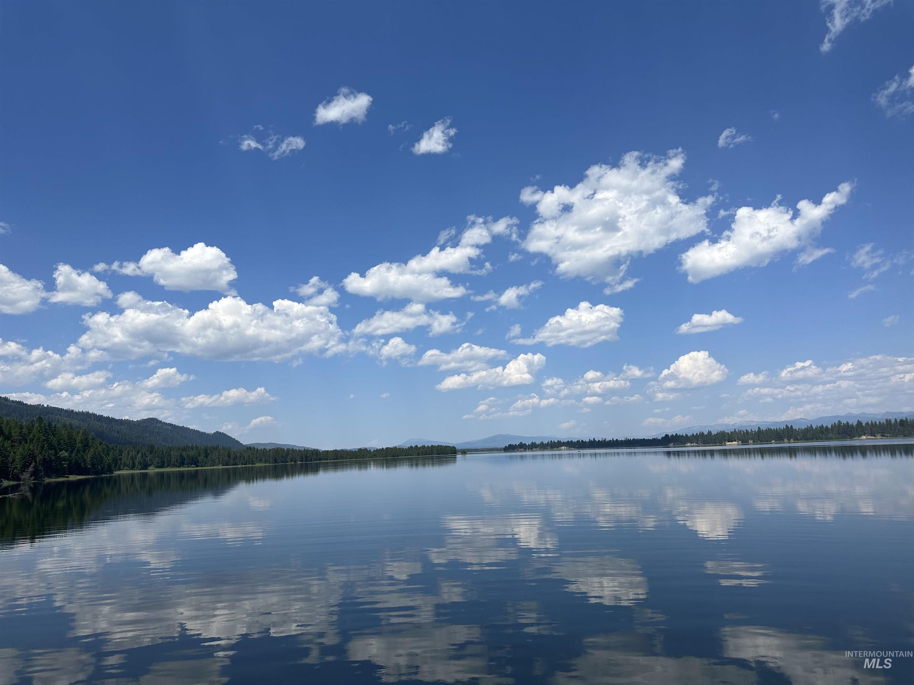 18 Gold Fork Bay Circle Property Photo 1