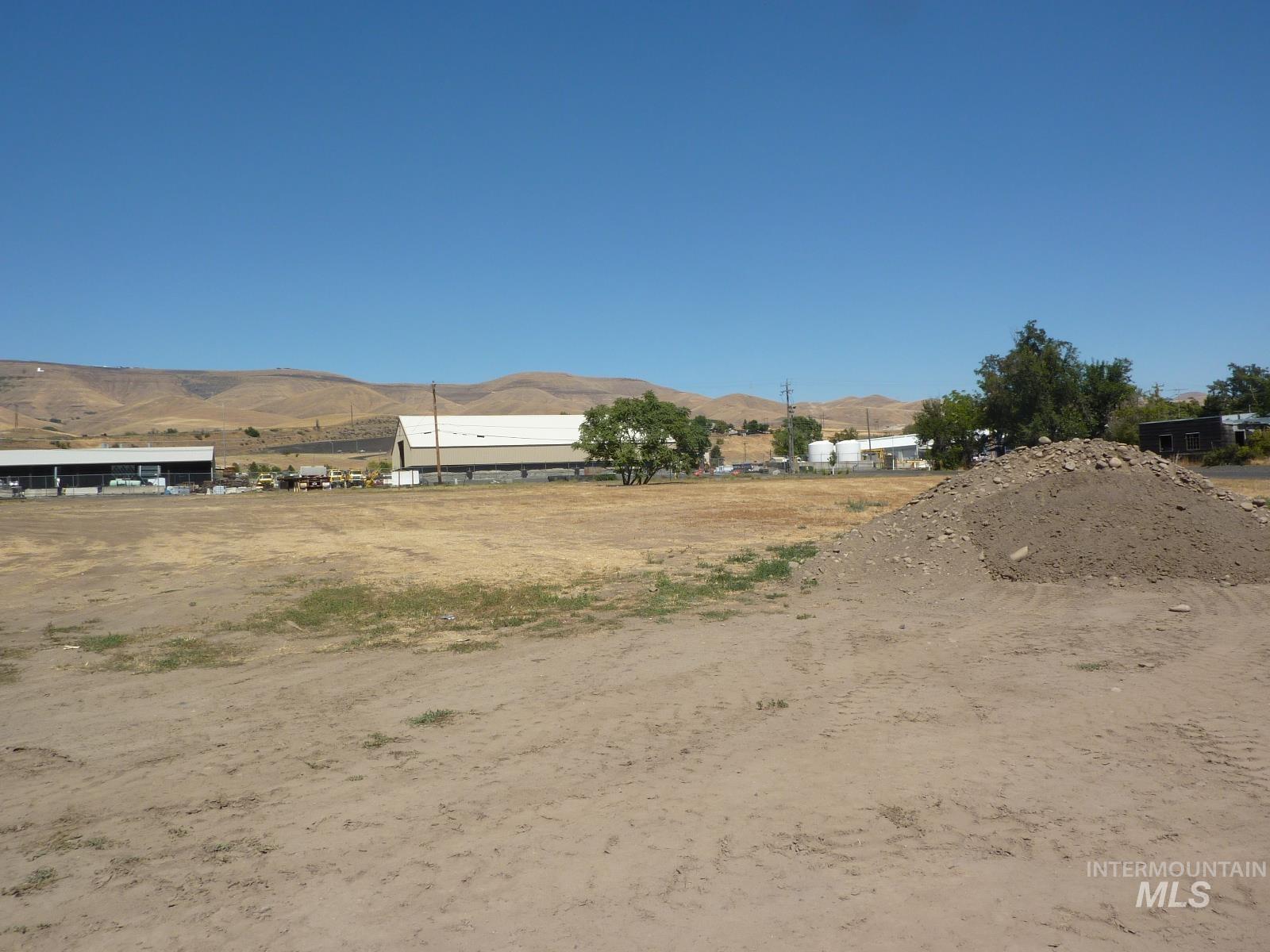 2602 & 2618 7th Avenue North Property Photo 1