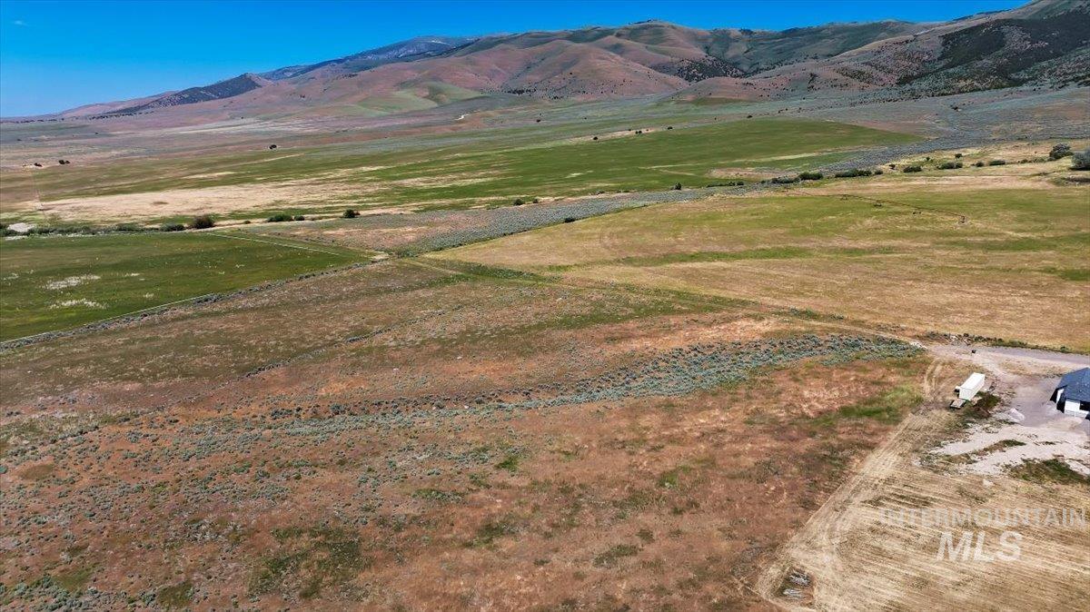 Lot #18 100 E Property Photo 6