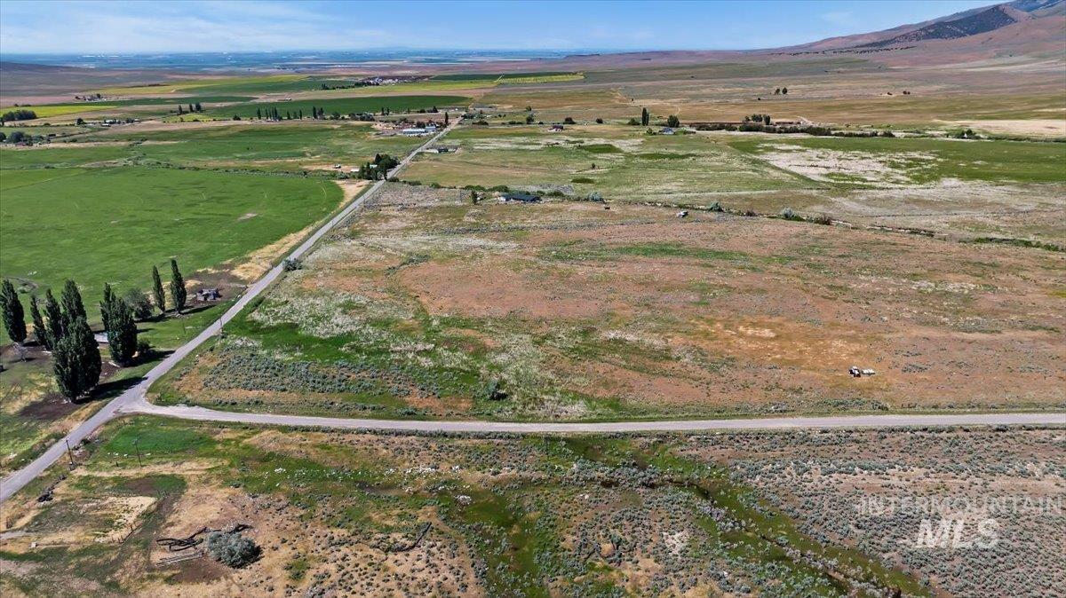 Lot #18 100 E Property Photo 10