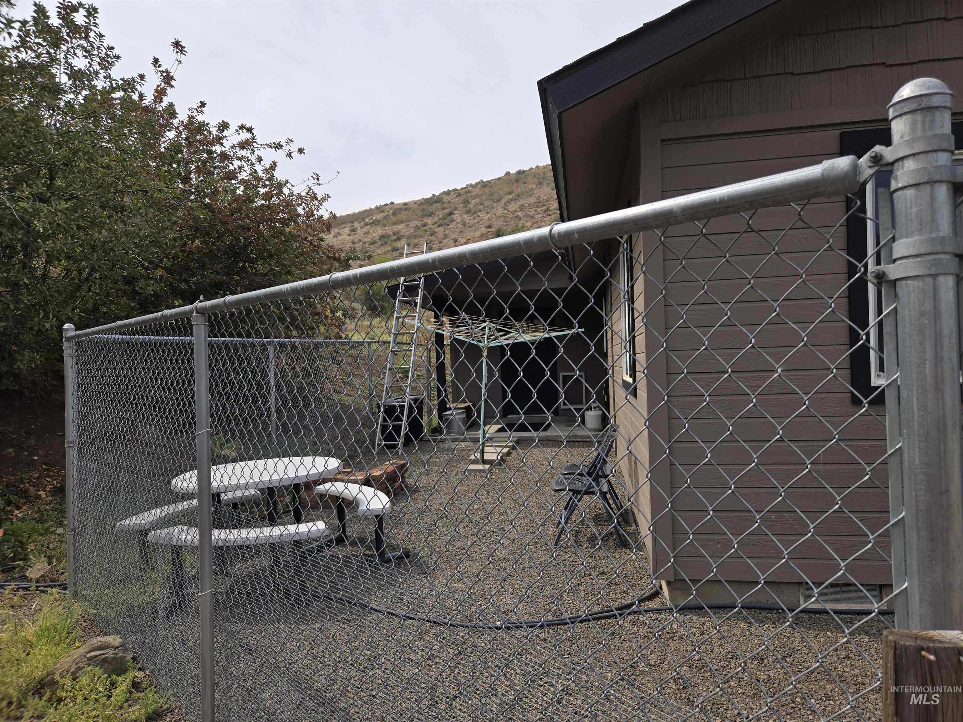 2141 Jackson Creek Rd Property Photo 44