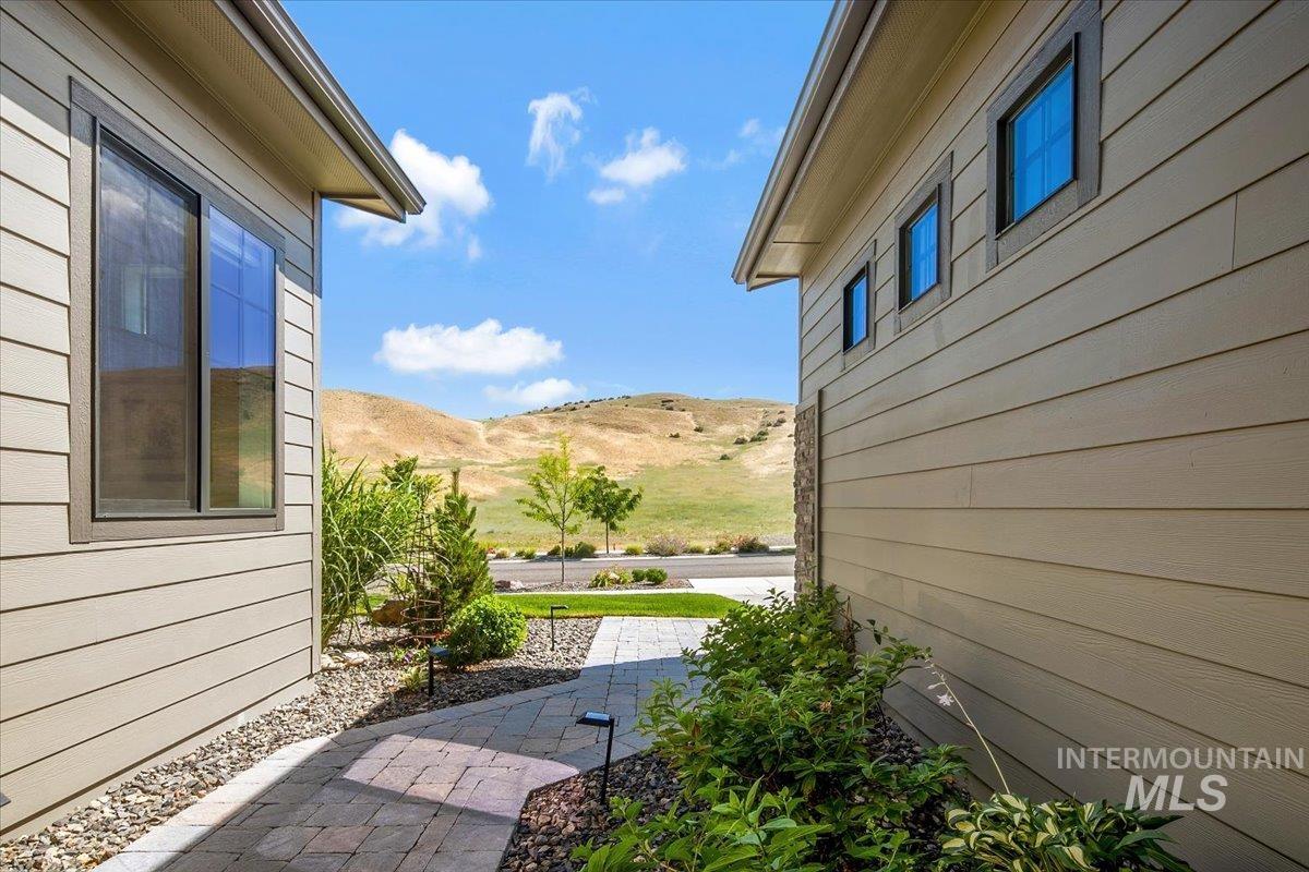 18015 N Burnt Car Pl Property Photo 15