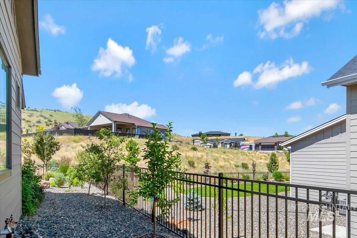 18015 N Burnt Car Pl Property Photo 44