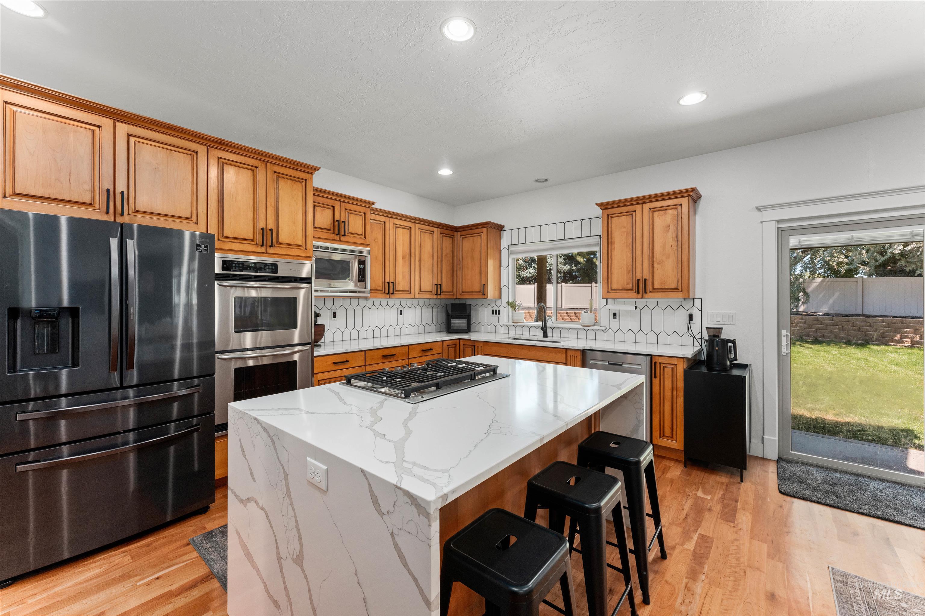 342 N Clearpoint Way Property Photo 4