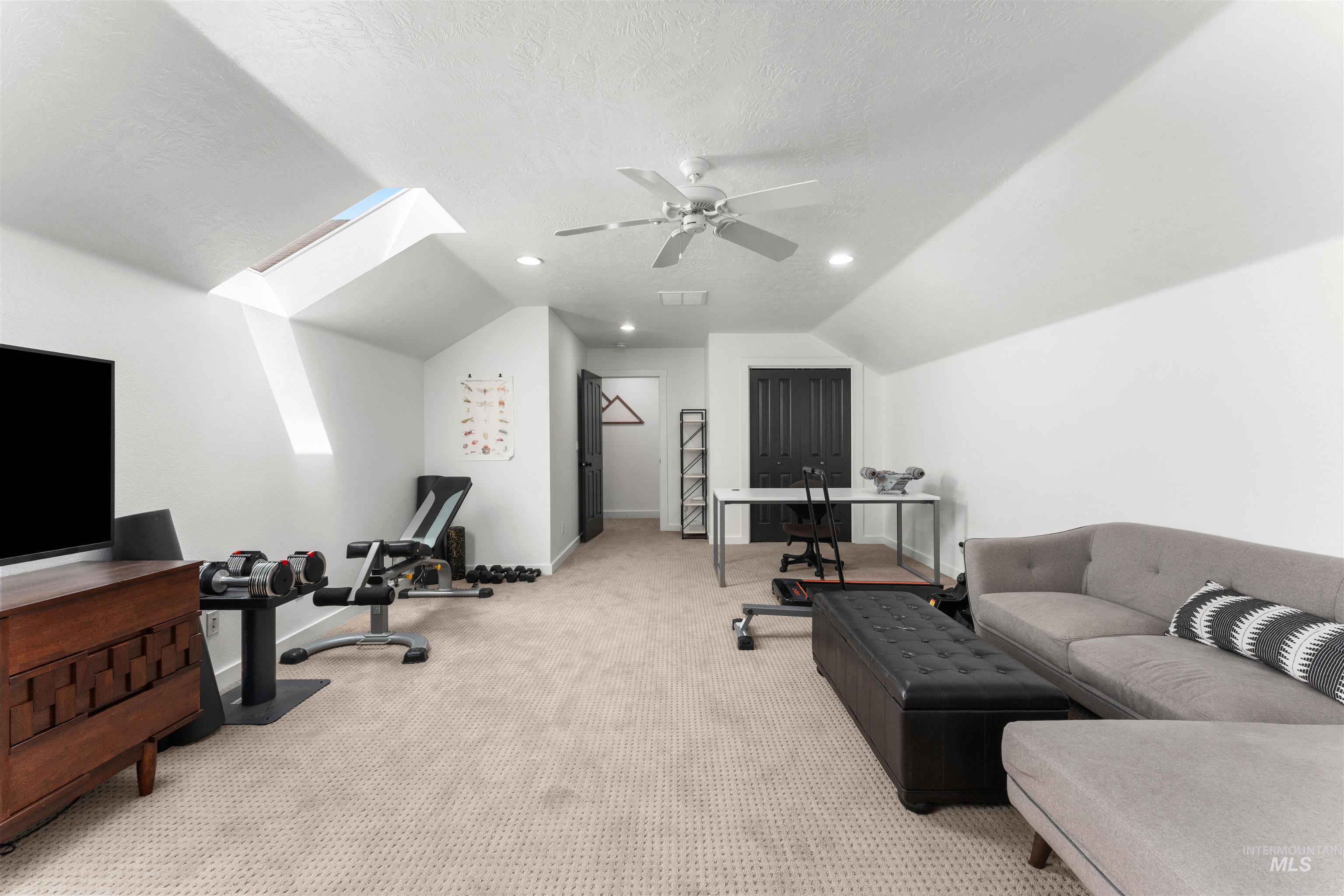 342 N Clearpoint Way Property Photo 36