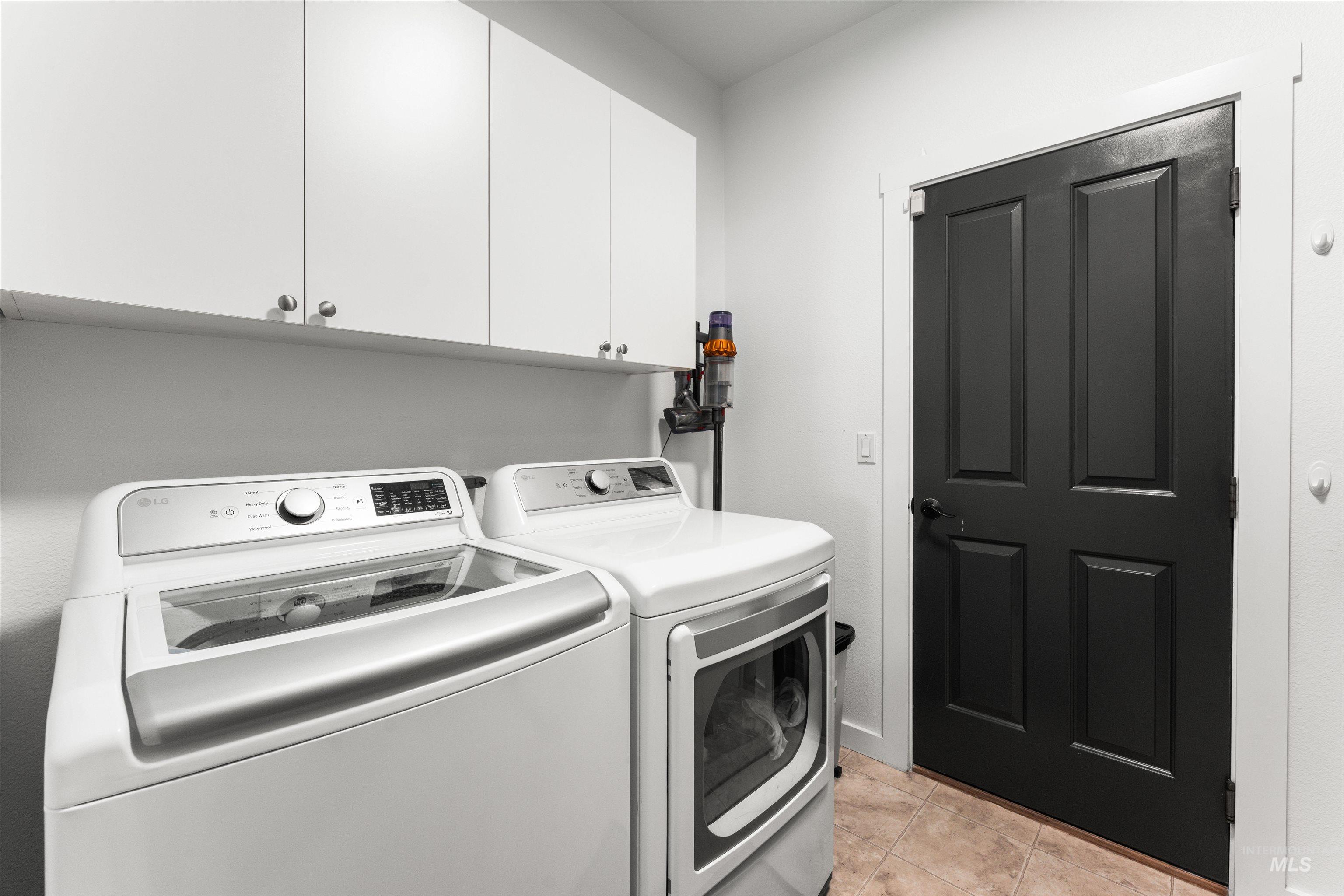 342 N Clearpoint Way Property Photo 39