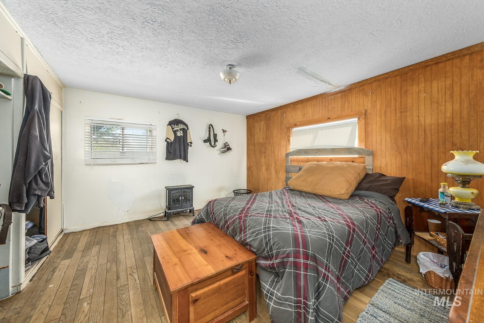 108 1/2 N Galena Property Photo 9