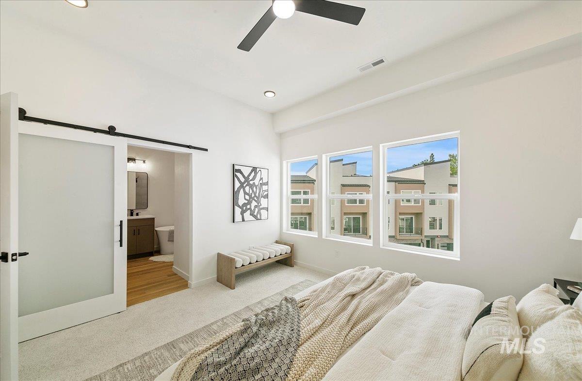 2044 S Mackinnon Ln Property Photo 27