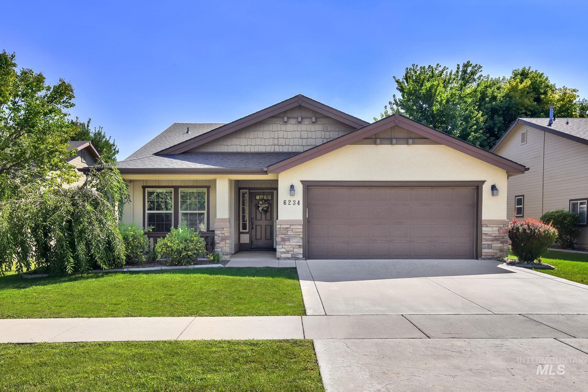 6234 N Morpheus Ave Property Photo 1