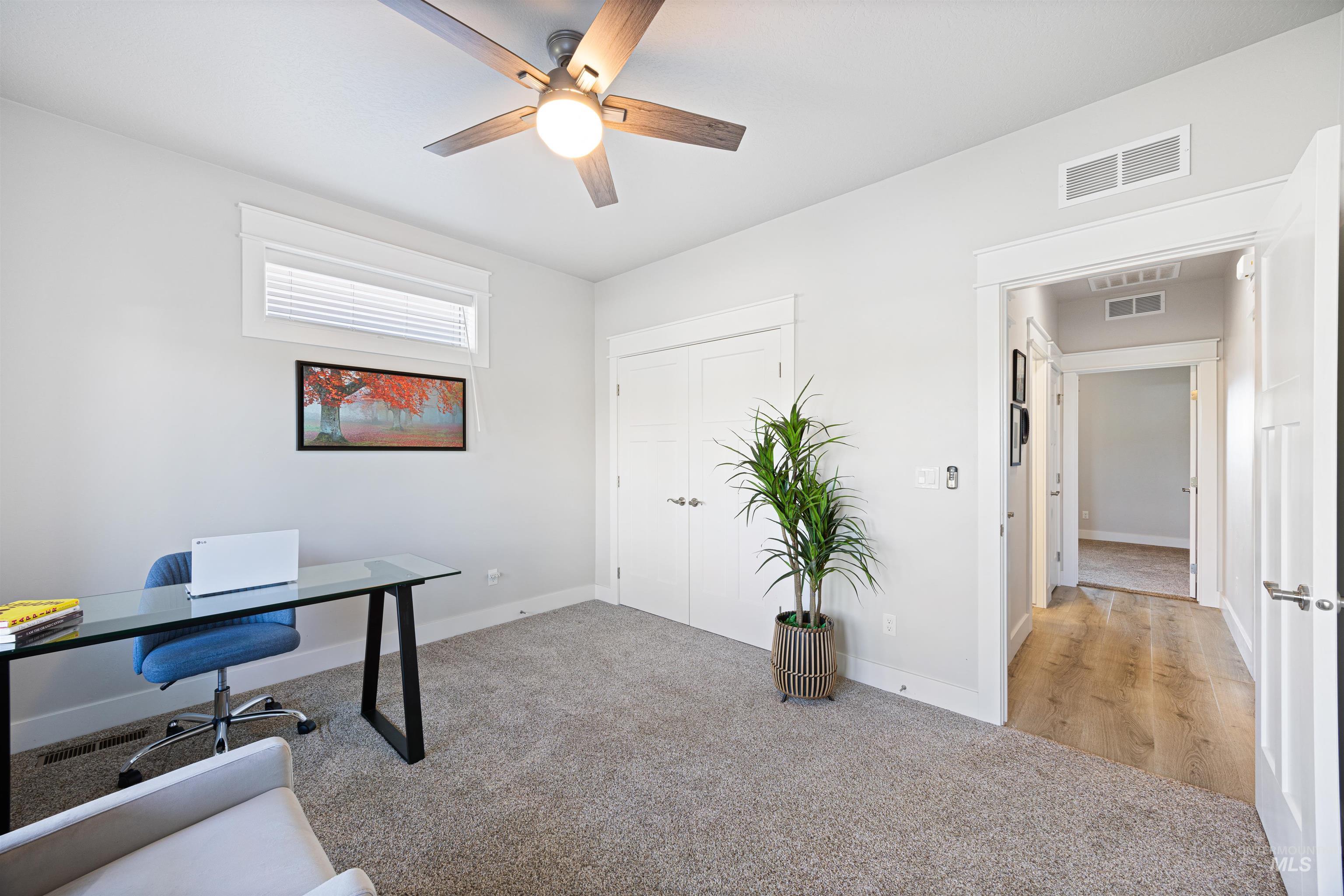 6847 N Cathedral Lane Property Photo 10