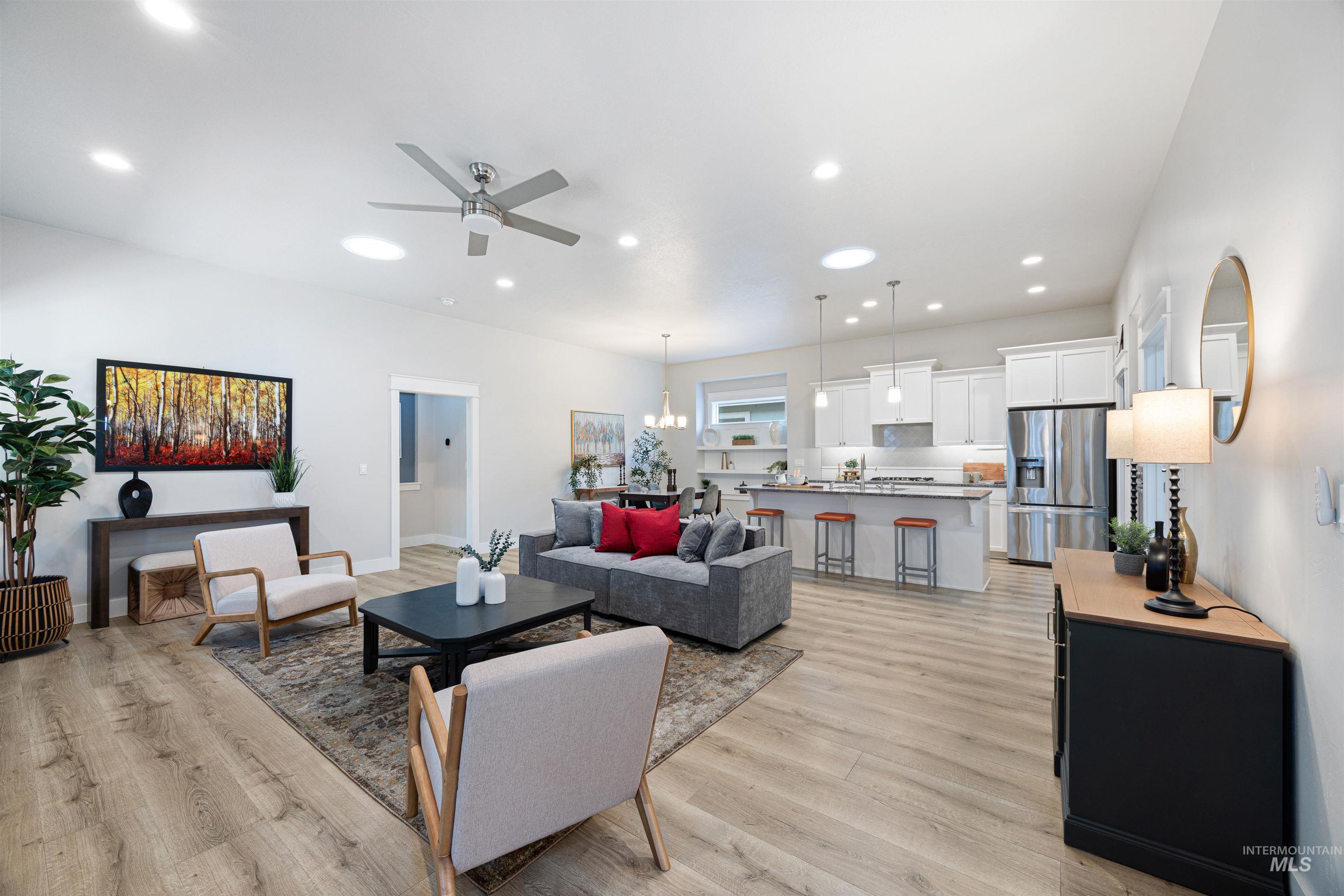 6847 N Cathedral Lane Property Photo 12