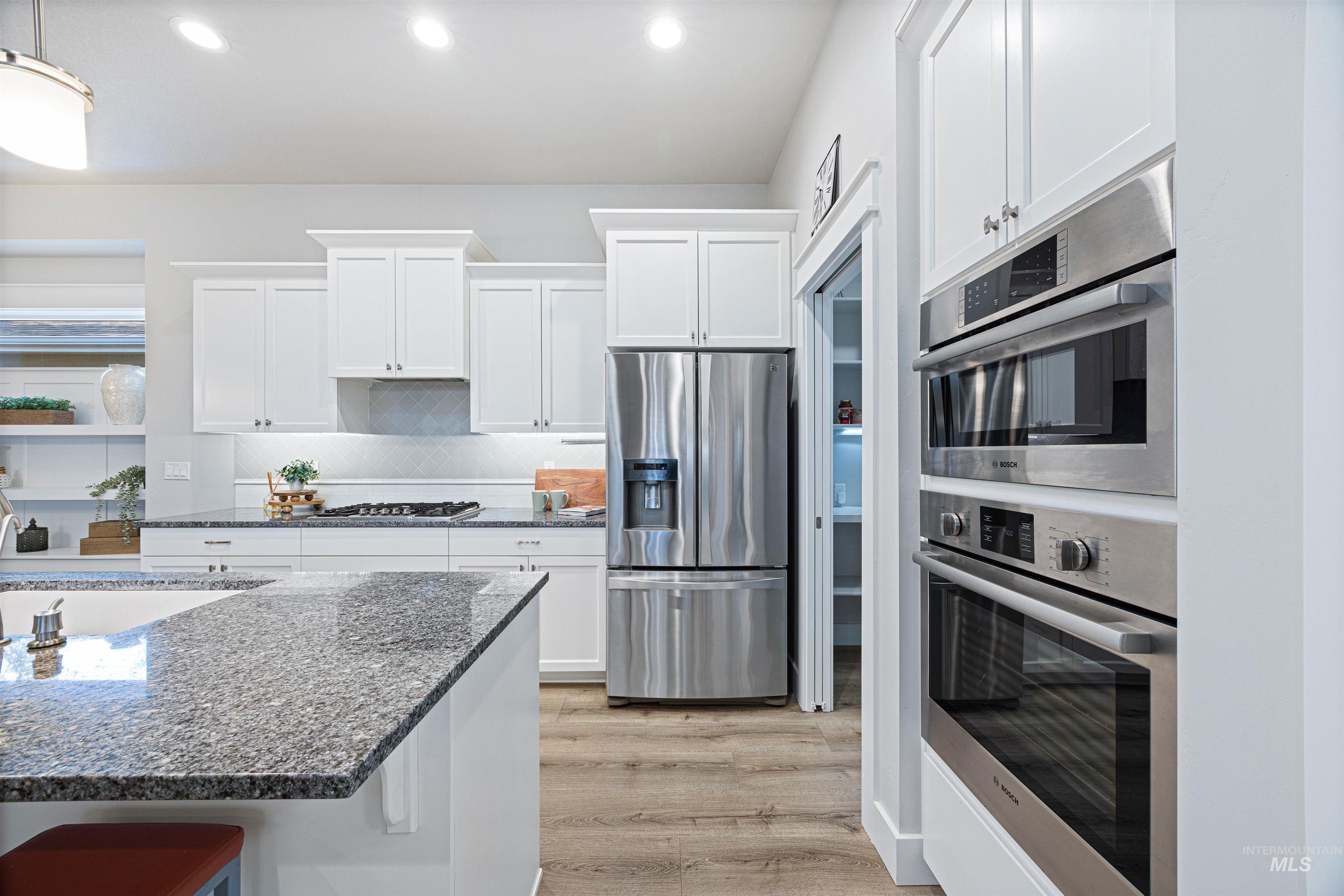 6847 N Cathedral Lane Property Photo 17