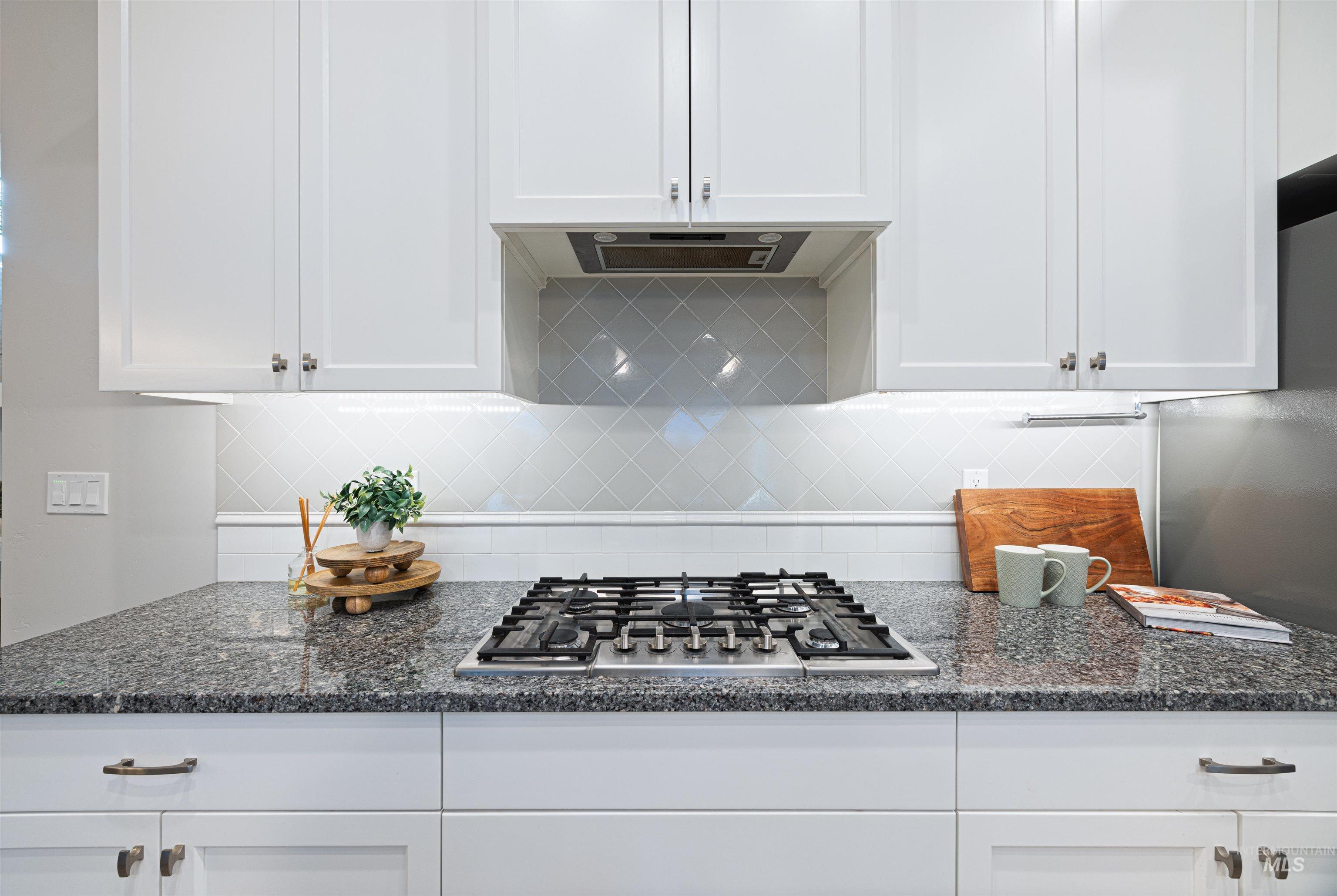 6847 N Cathedral Lane Property Photo 19