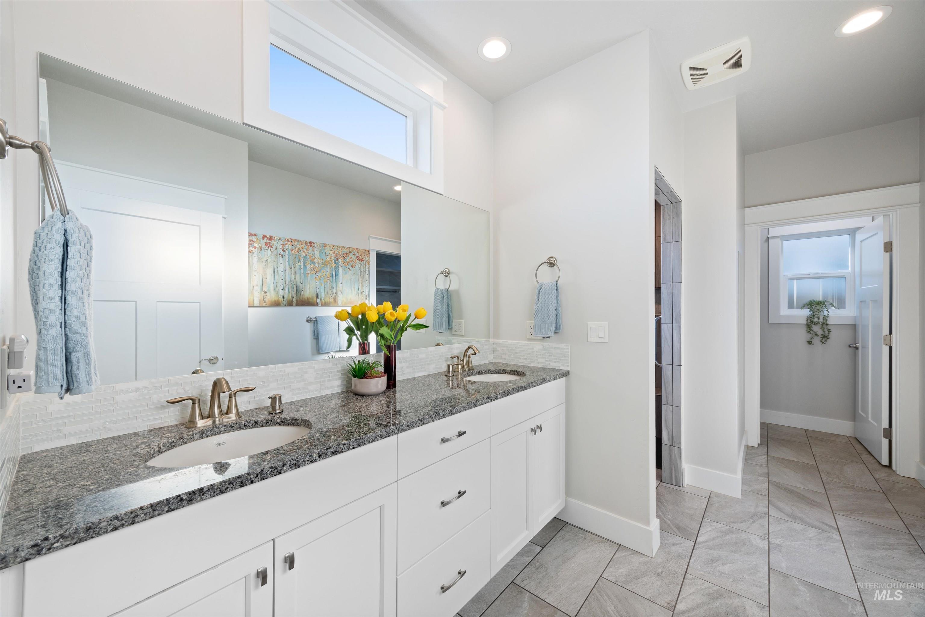 6847 N Cathedral Lane Property Photo 29