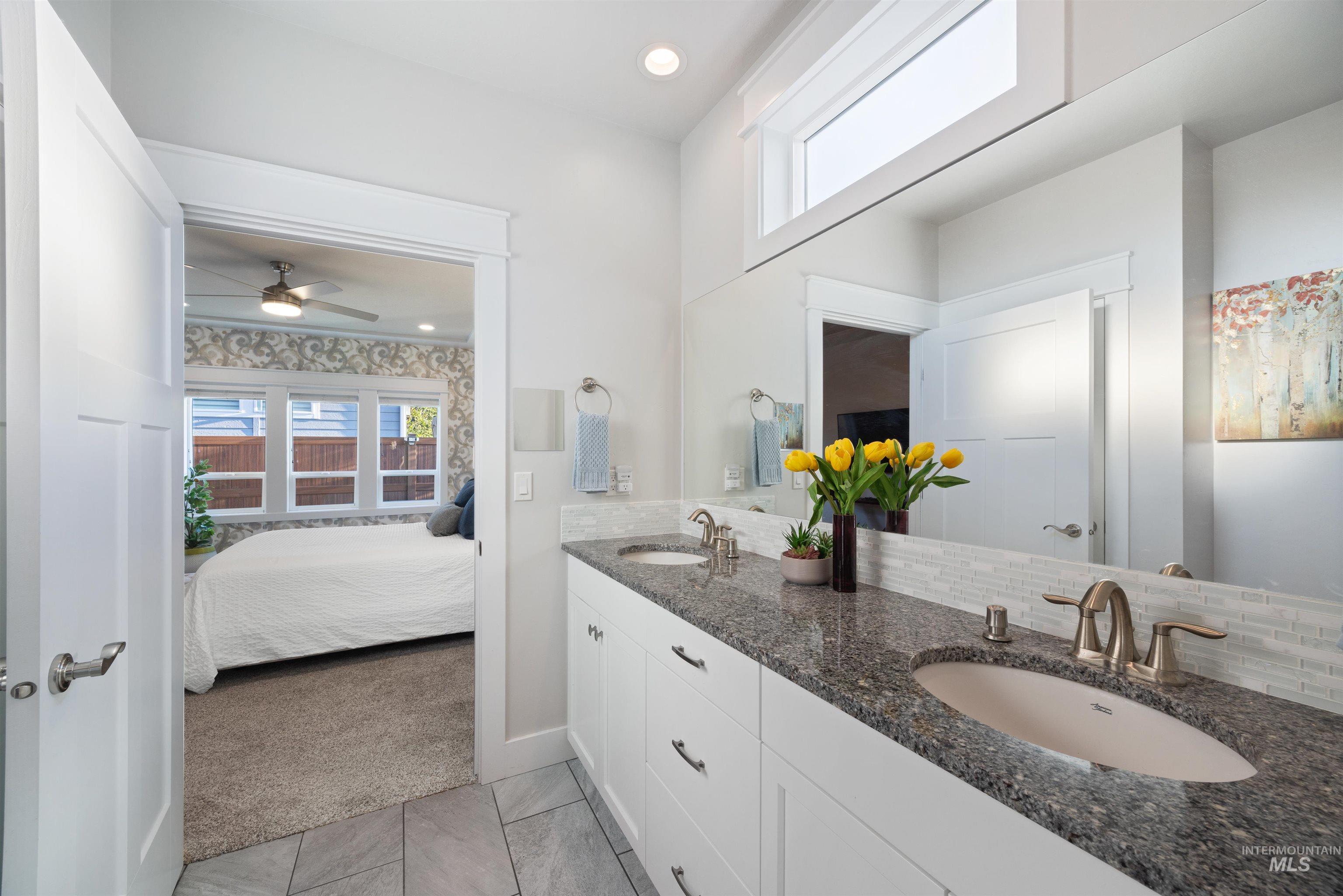 6847 N Cathedral Lane Property Photo 30