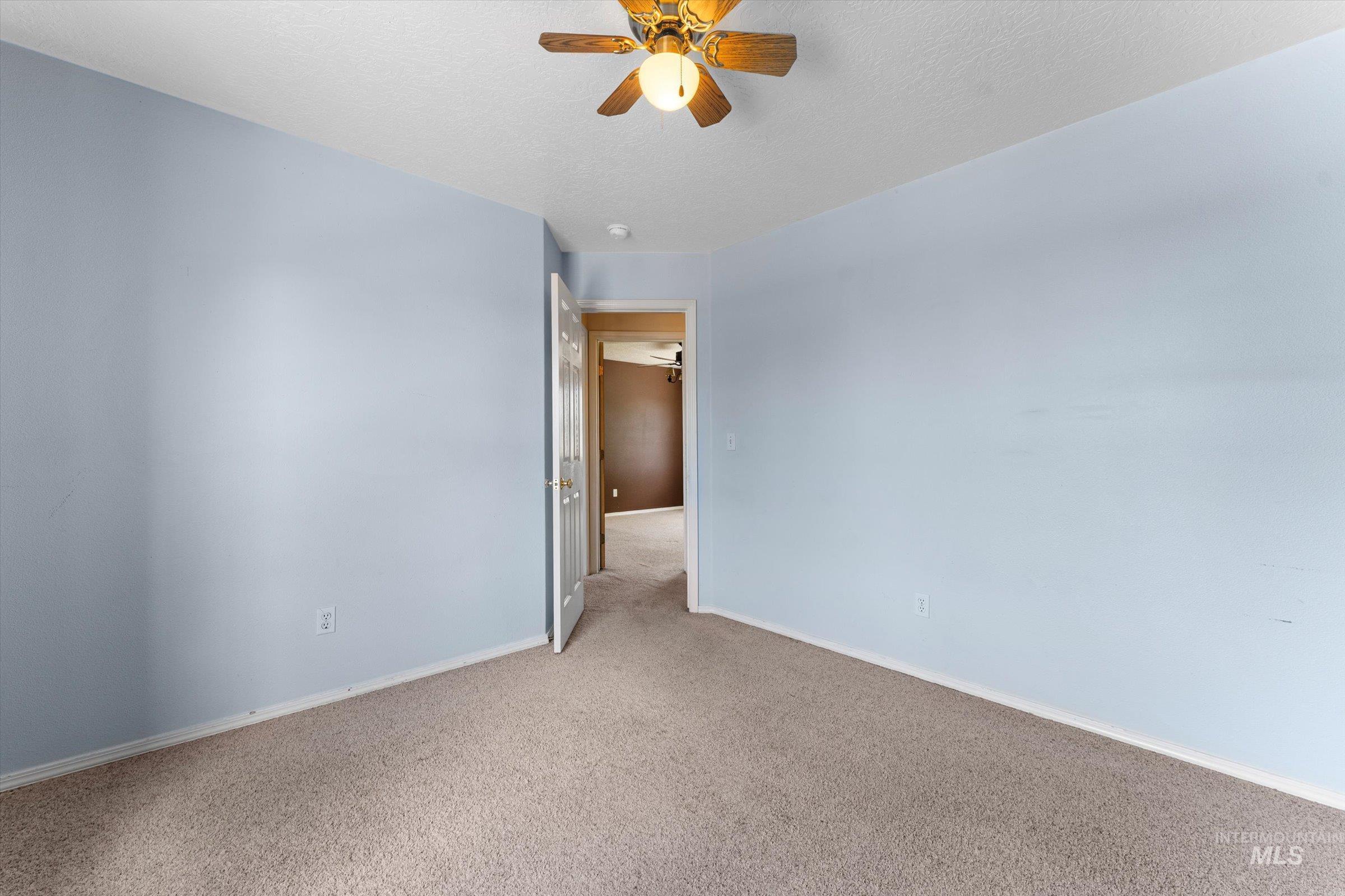 898 N Pasture Avenue Property Photo 20