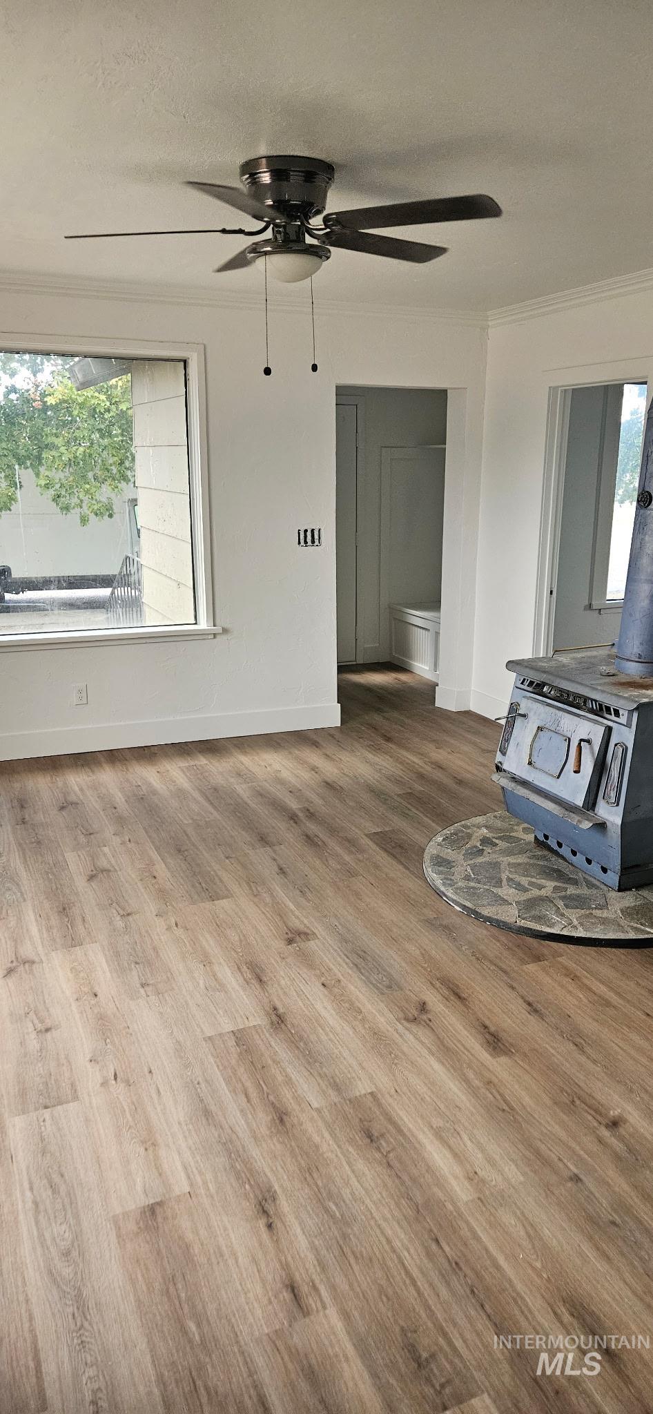 284 N Main Property Photo 1