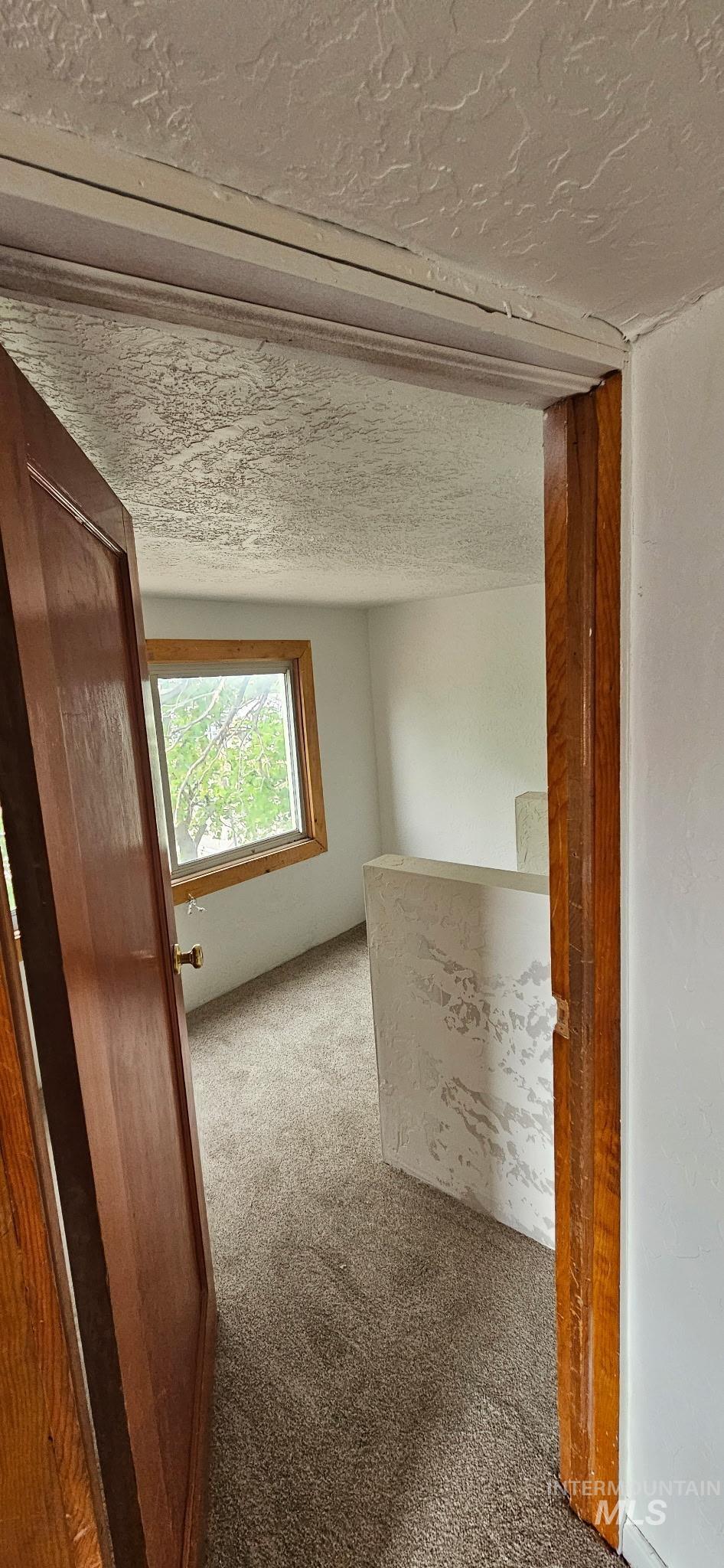 284 N Main Property Photo 14