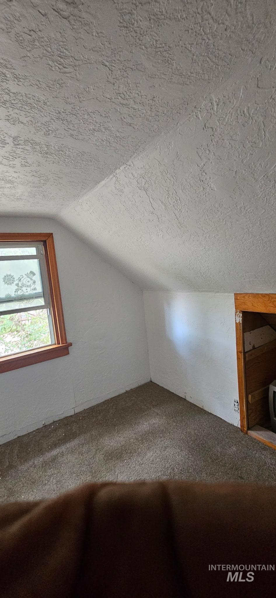 284 N Main Property Photo 16