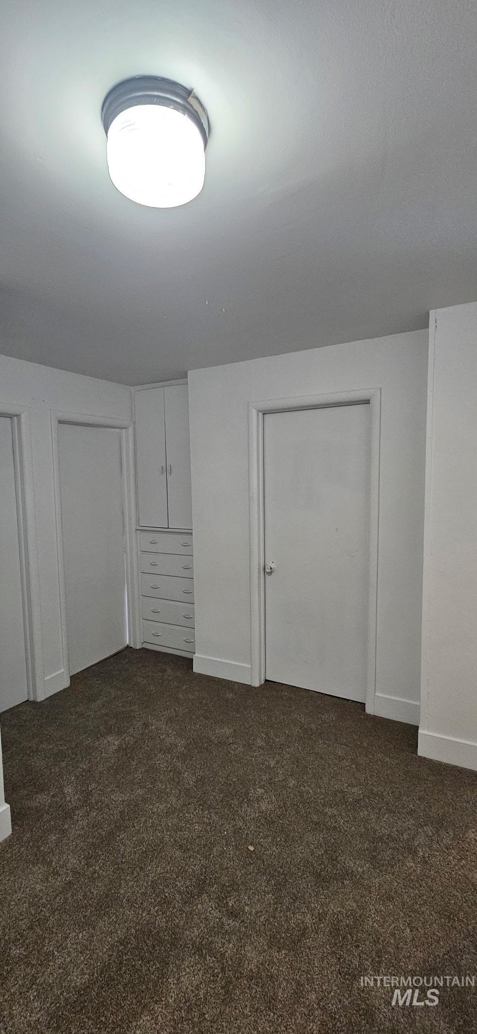 284 N Main Property Photo 19