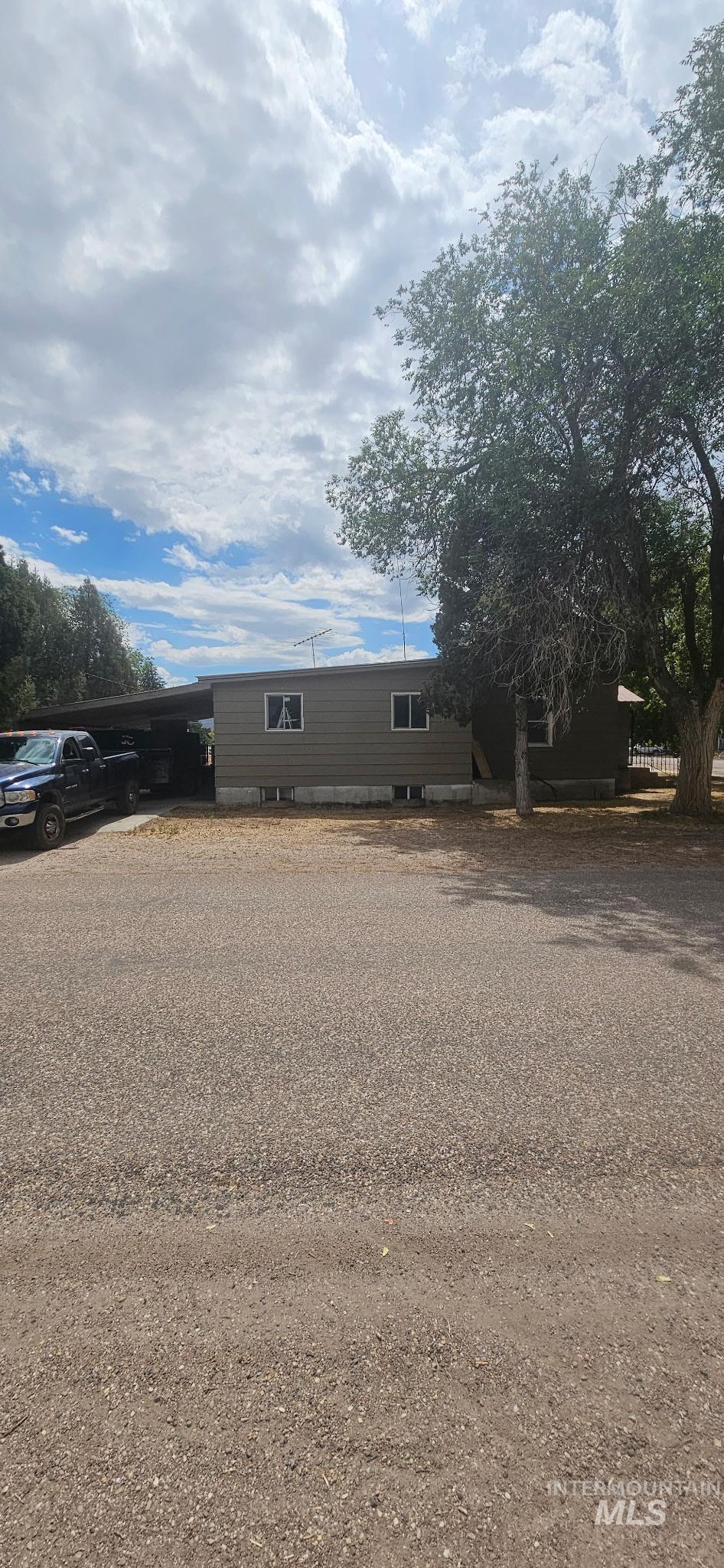 284 N Main Property Photo 24