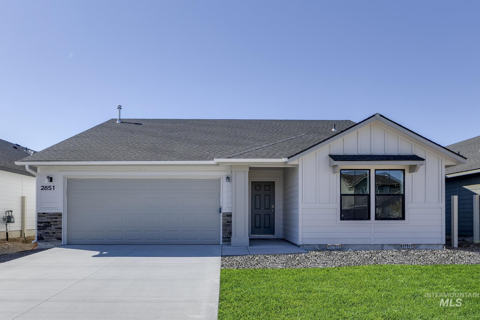 2851 E Valley Wind St Property Photo 1