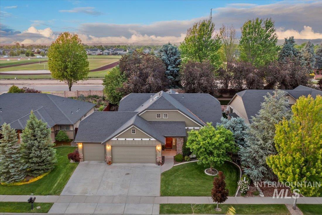 506 E Havasu Falls St. Property Photo 1