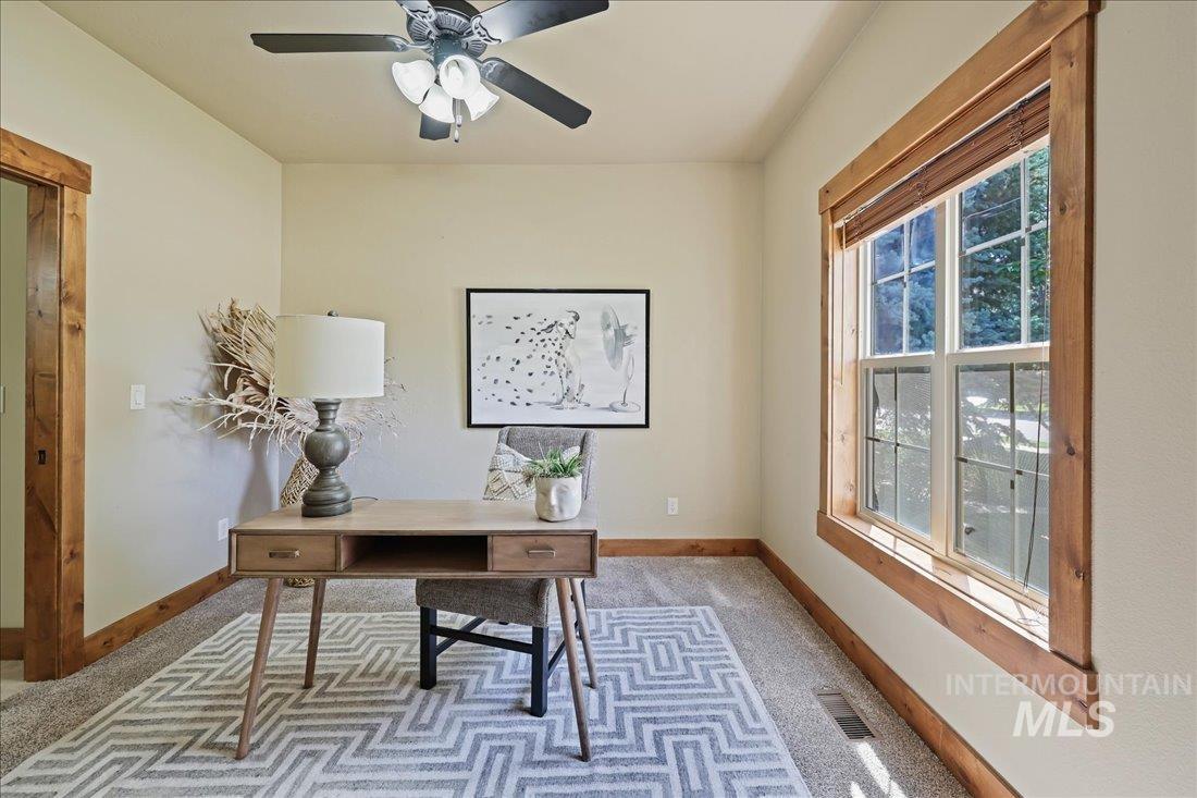 506 E Havasu Falls St. Property Photo 7