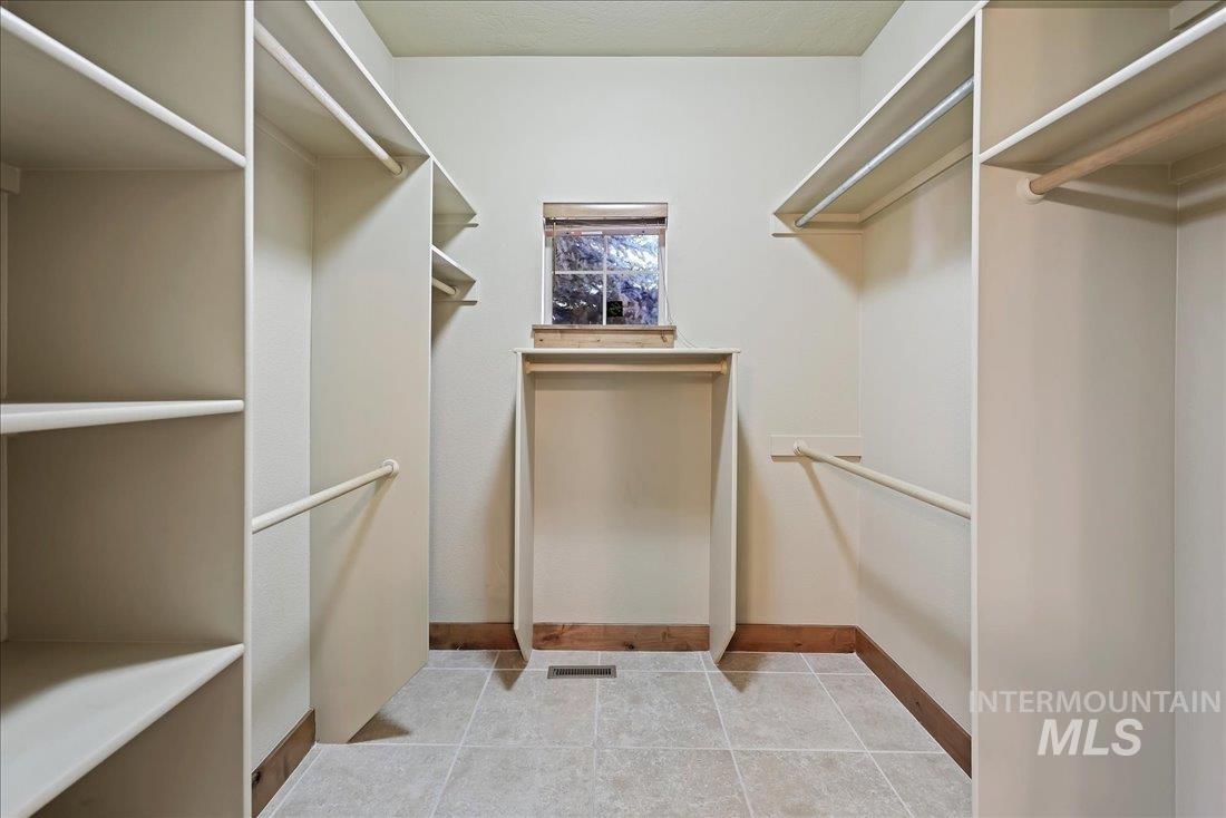 506 E Havasu Falls St. Property Photo 29