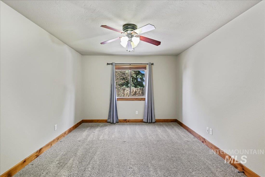 506 E Havasu Falls St. Property Photo 33