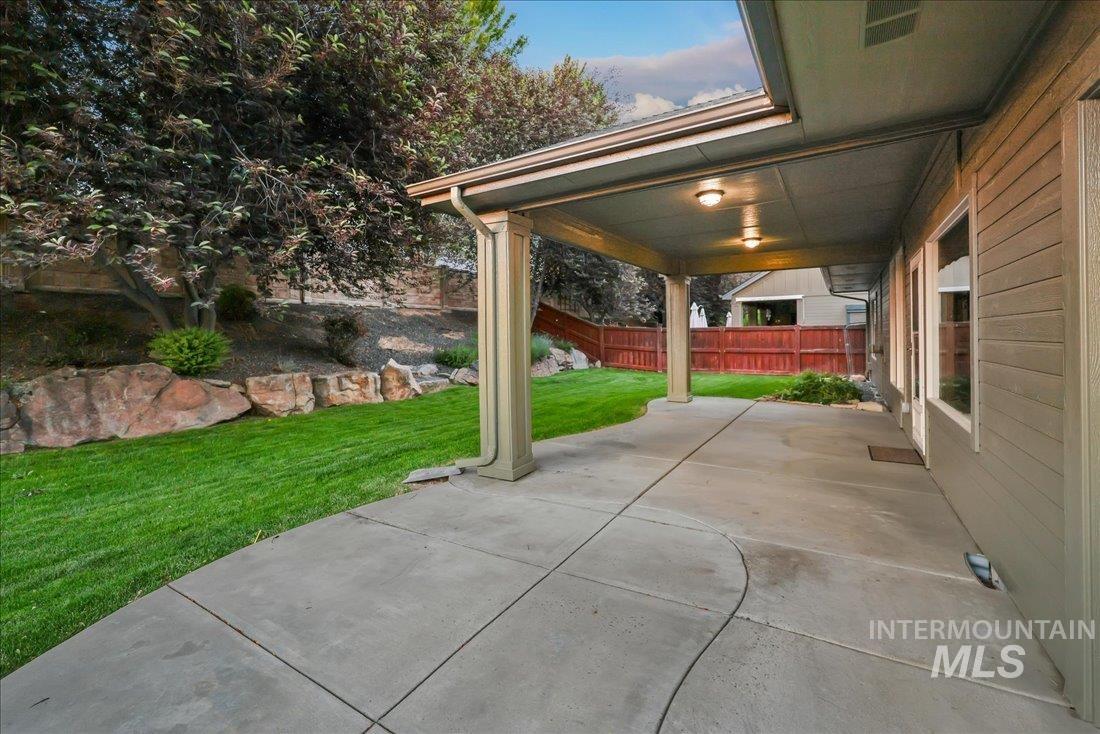 506 E Havasu Falls St. Property Photo 41