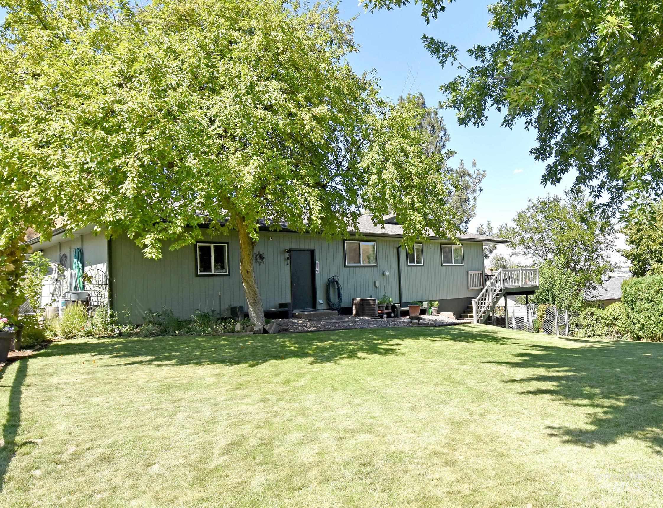 413 Garfield Street Property Photo 4