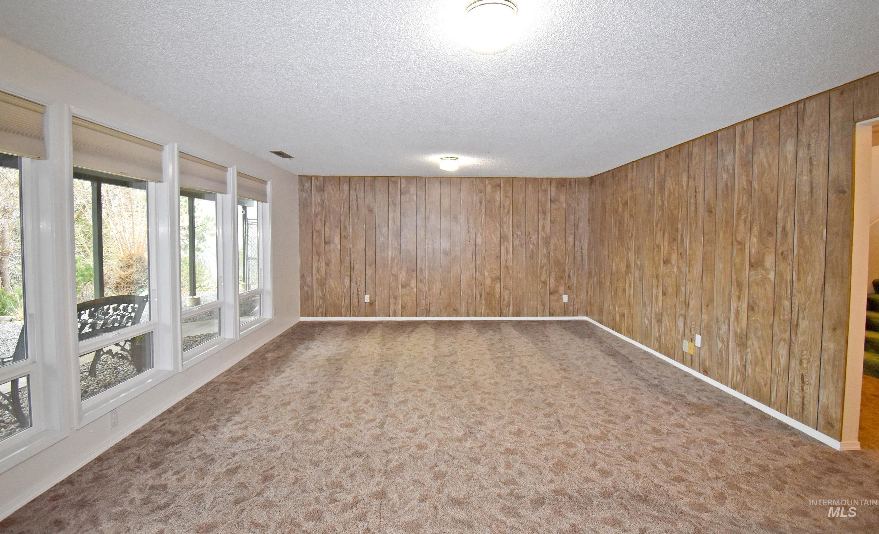 413 Garfield Street Property Photo 34