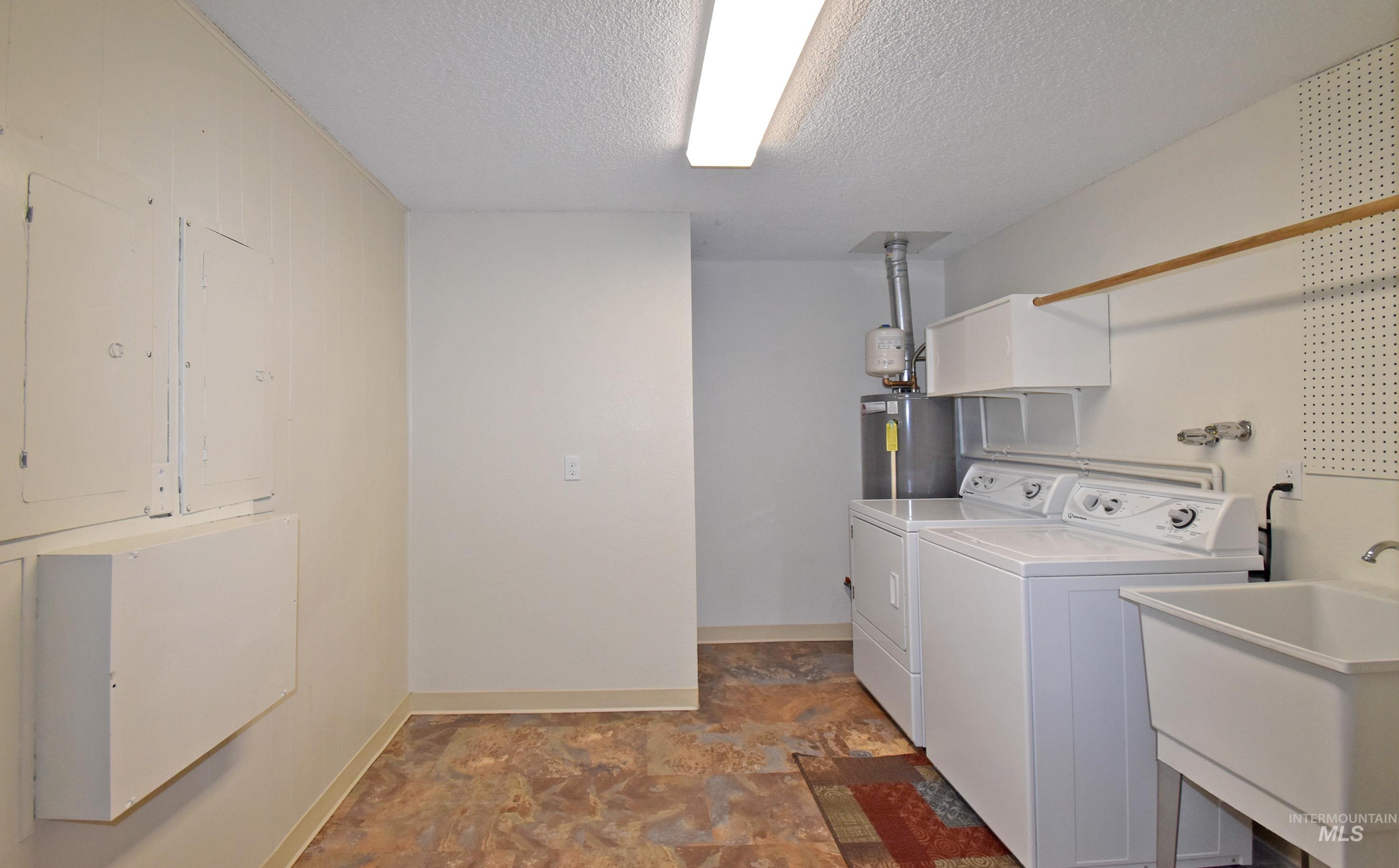 413 Garfield Street Property Photo 41
