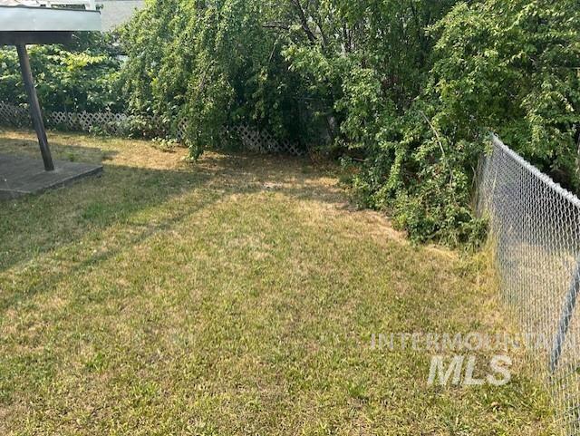 237 E North St Property Photo 5